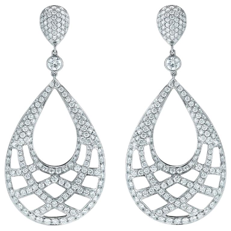Kwiat Jacquard Diamond Earrings in 18 Karat White Gold