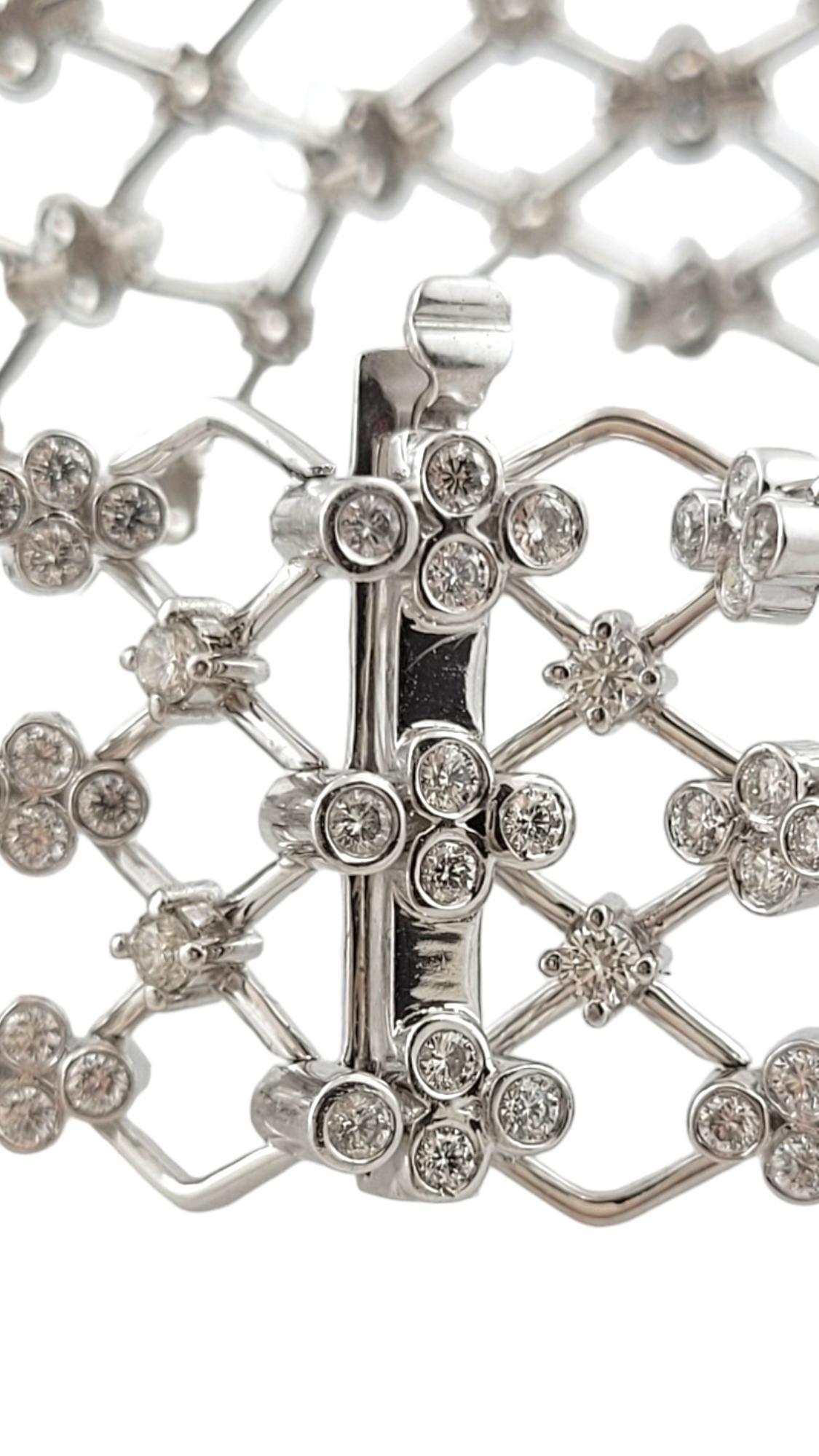 Women's Kwiat Jasmine 18 Karat White Gold Diamond Lattice Bracelet #17916