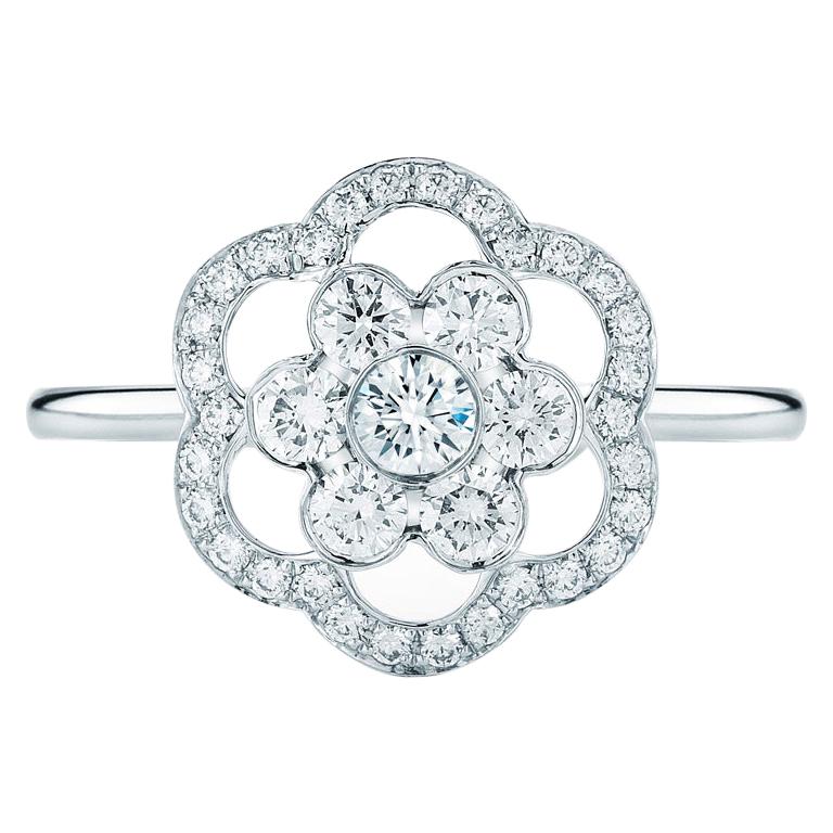 Kwiat Oasis Diamond Ring in 18 Karat White Gold