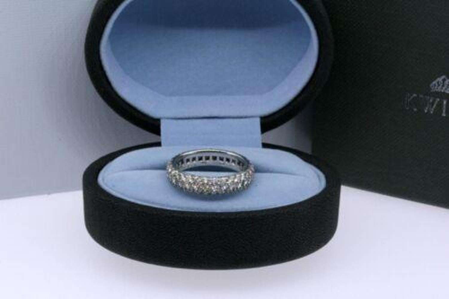 Round Cut Kwiat Pave Diamond Eternity Band 3-Row Ring 18k White Gold Moonlight Retired 6 For Sale
