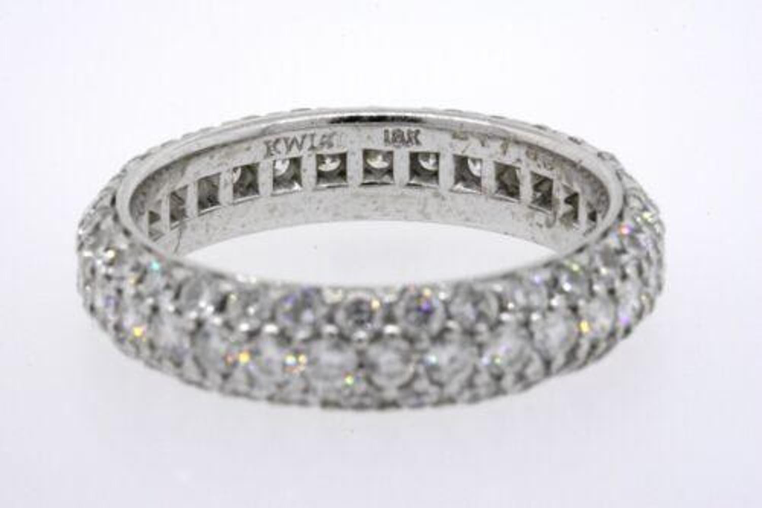 Kwiat Pave Diamond Eternity Band 3-Row Ring 18k White Gold Moonlight Retired 6 In Excellent Condition For Sale In Northbrook, IL
