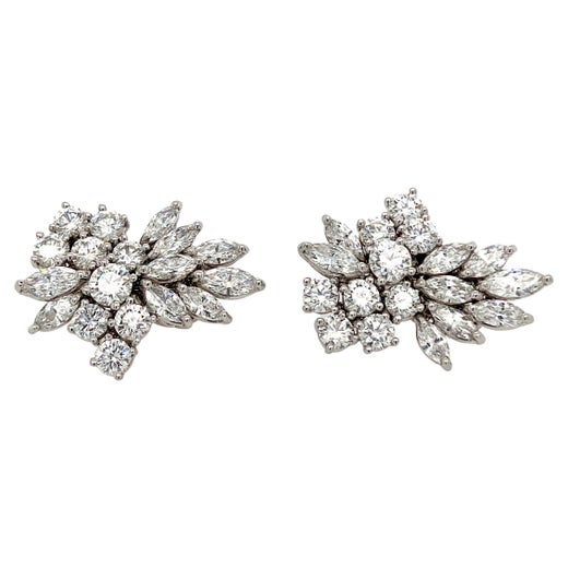 Kwiat Madison Avenue Dual Link Diamond Cuff in 18 Karat White Gold For ...
