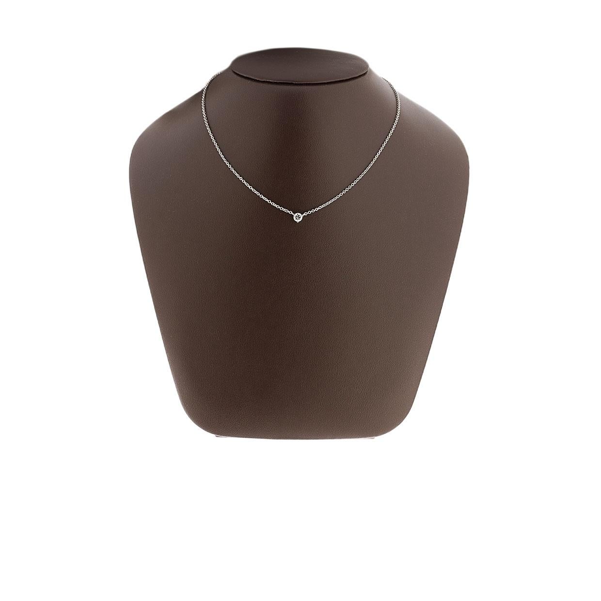 Item Details:
Estimated Retail - $3,000.00
Brand - Kwiat
Collection - 3-prong
Metal - 950 Platinum
Total Carat Weight (TCW) - 0.33 ct
Style - Solitaire Necklace
Fastening - Lobster Clasp
Length (inches) - 16.00 in

Stone 1 Information:
Stone Type -