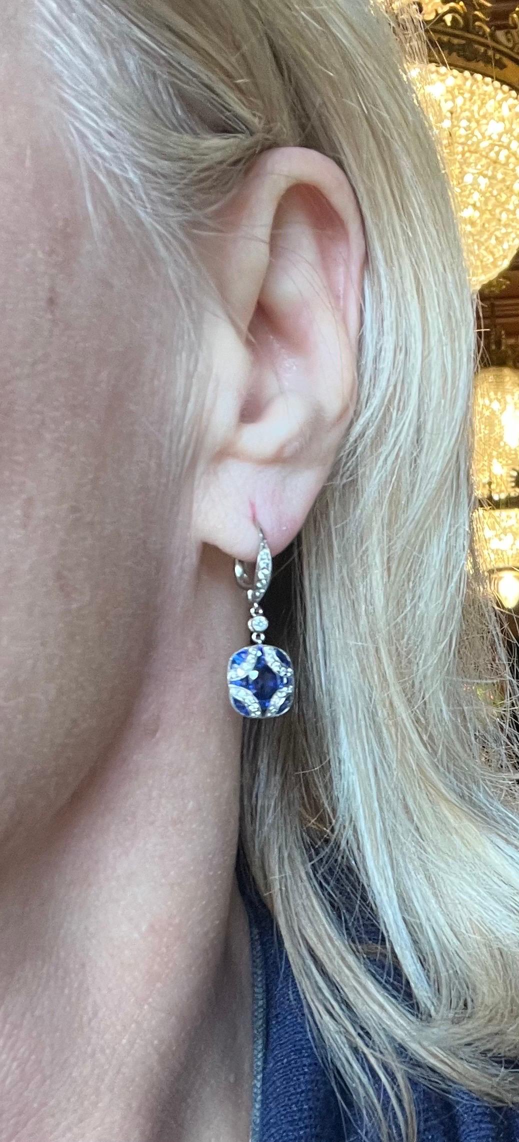 Femenino o masculino Pendientes Kwiat Zafiro Diamante Argyle Gota Pequeña en venta