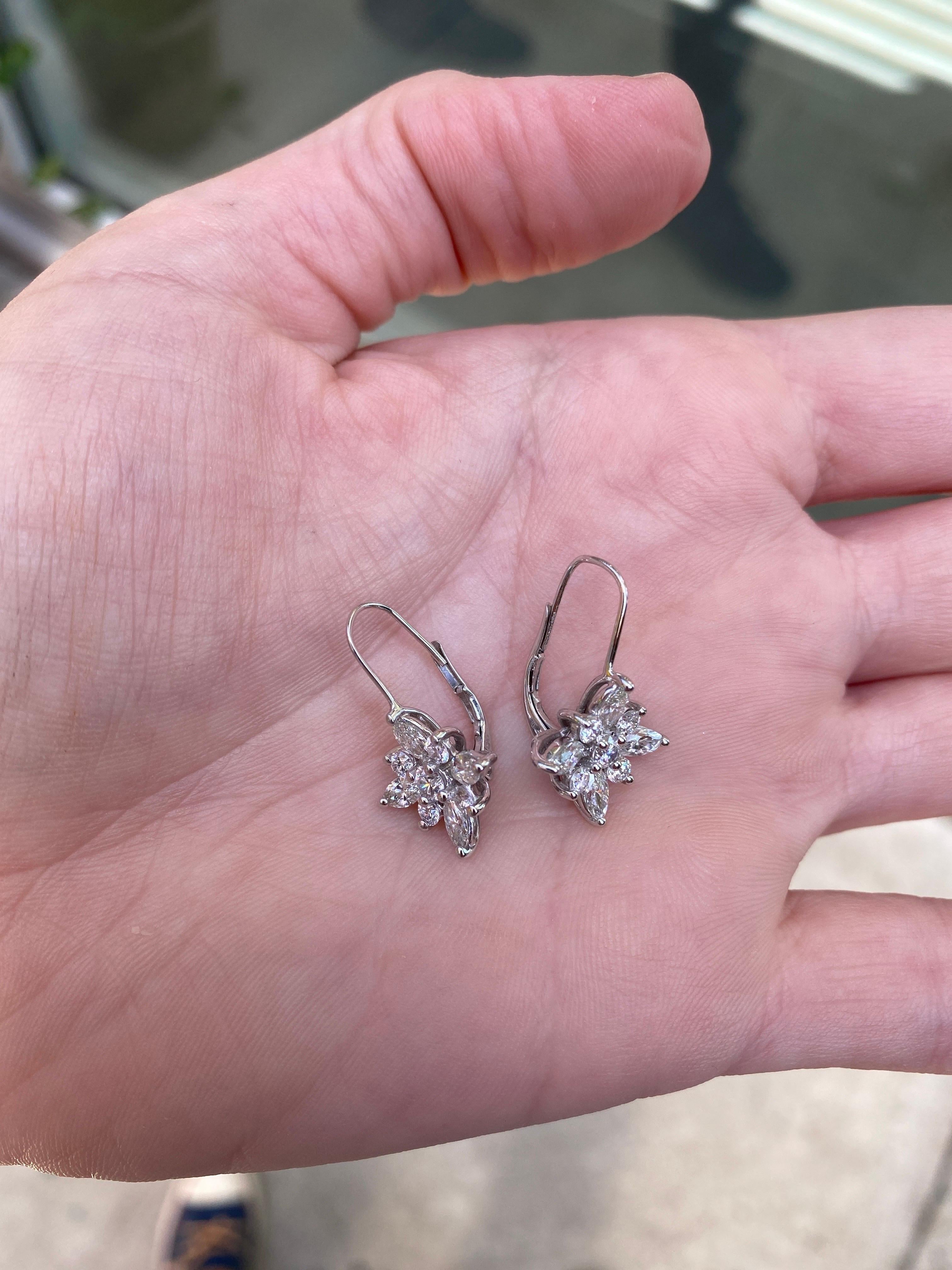 Kwiat Star Collection 1.85ctw Diamonds Large Drop Earrings, Platinum & 18K Gold In Excellent Condition In Houston, TX