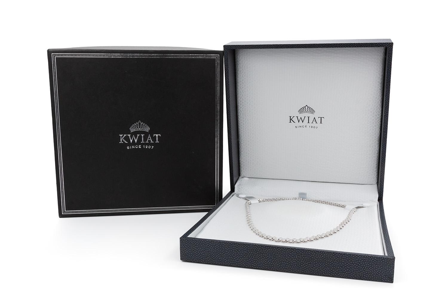 Collana di diamanti Kwiat Stardust Zigzag Graduated in oro bianco 18k 5,27ctw in vendita 3
