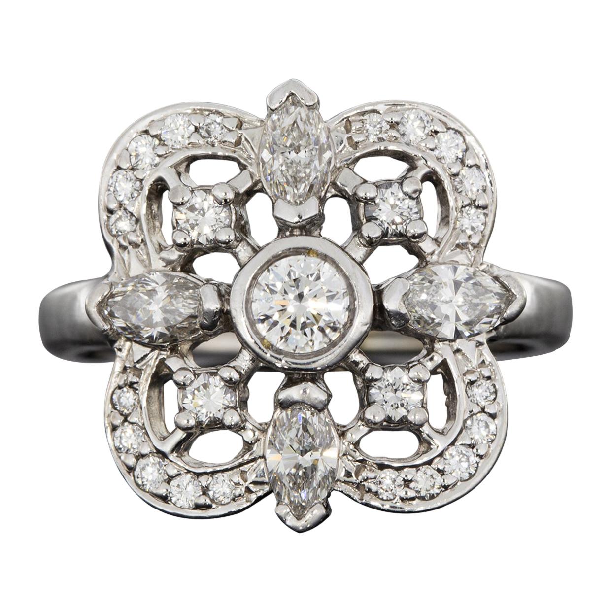 Kwiat White Gold 1.01ct Round Diamond Clover Shaped Bezel Ring