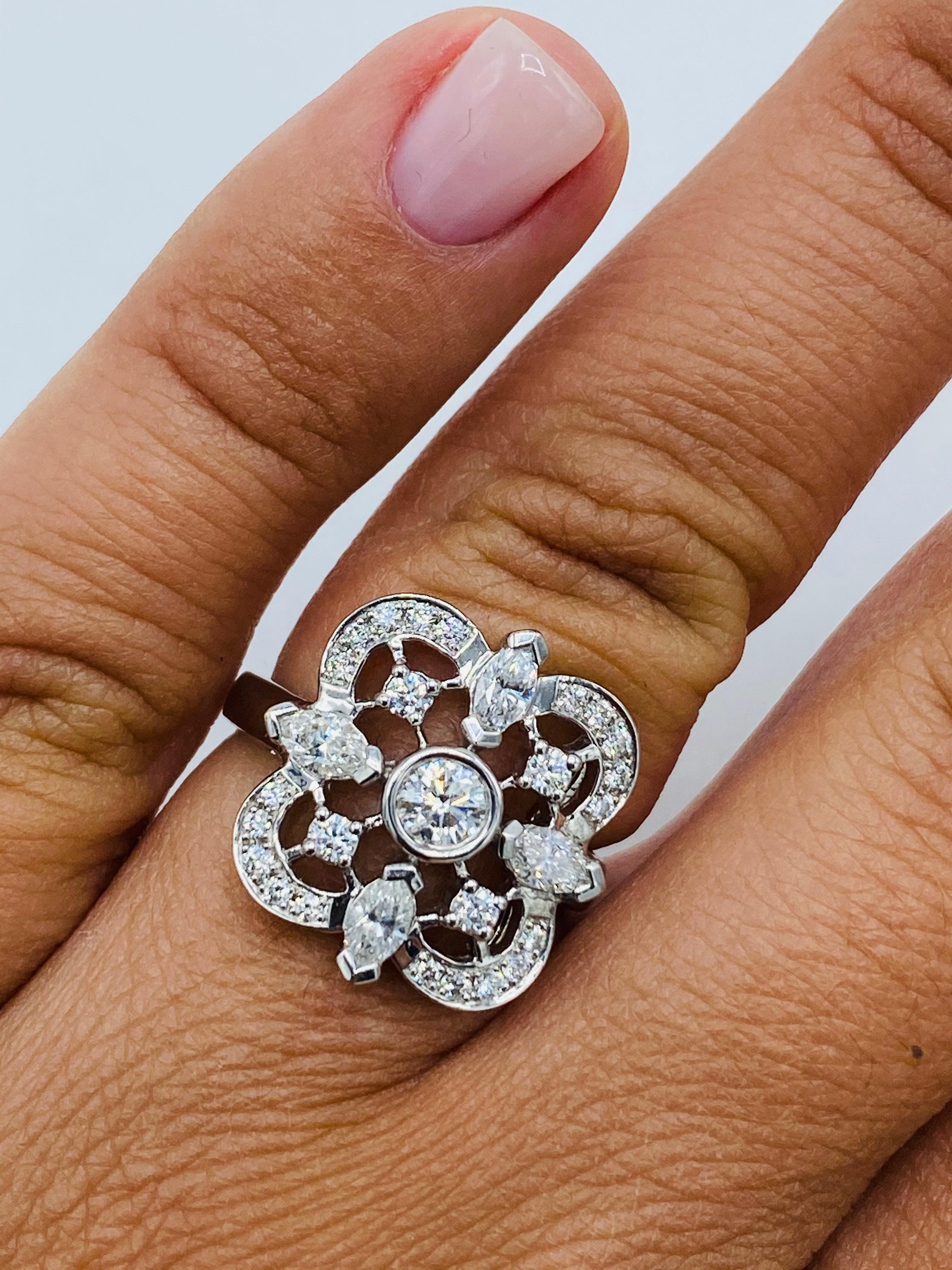 Round Cut Kwiat White Gold and Diamond Floral Coctail Ring Size 5.25