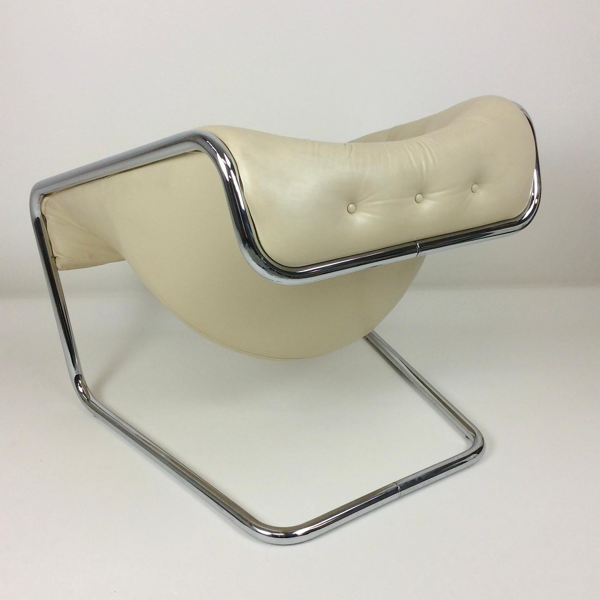 Kwok Hoi Chan Boxer Leather Lounge Chair for Steiner, circa 1971, France 7