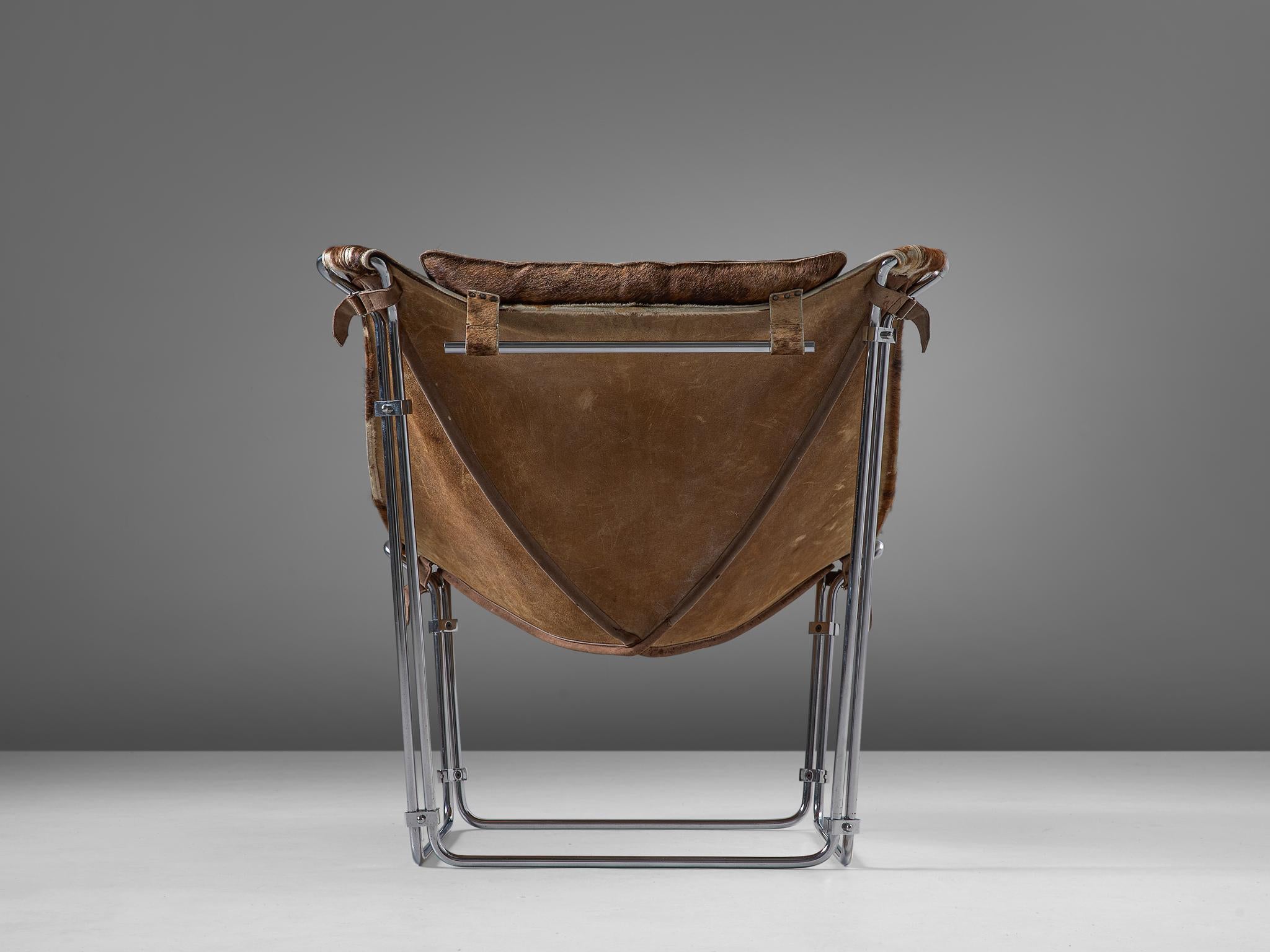 Mid-20th Century Kwok Hoi Chan ‘Buffalo’ Lounge Chair in Cow Hide and Steel  For Sale