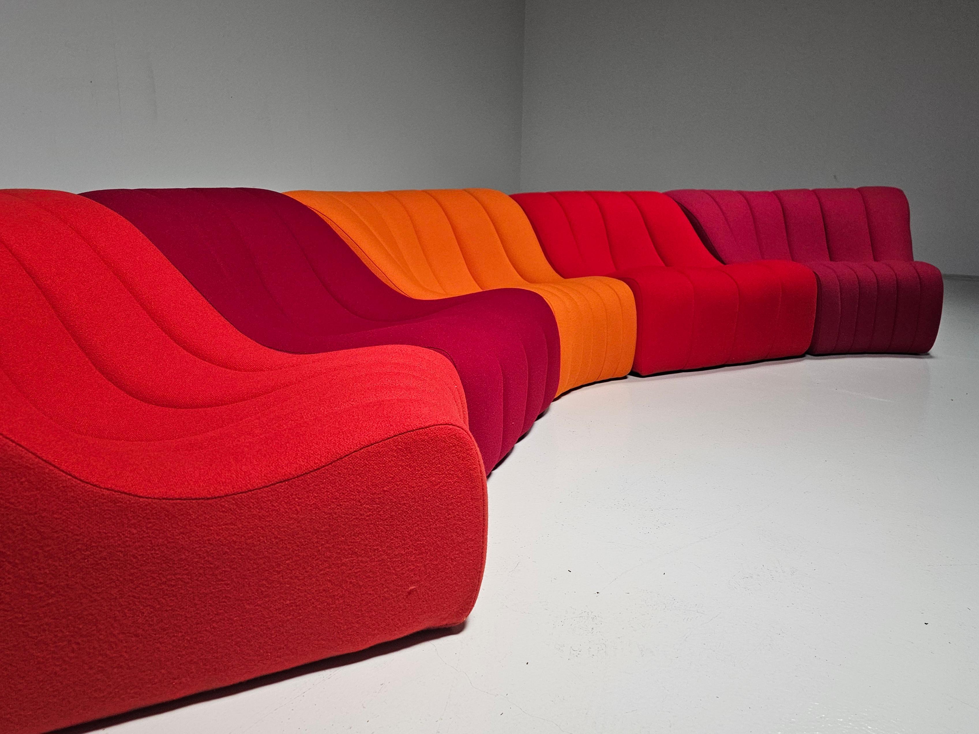 European Kwok Hoi Chan 'Chromatic'  modular multi-color sofa, Steiner, 1970s For Sale