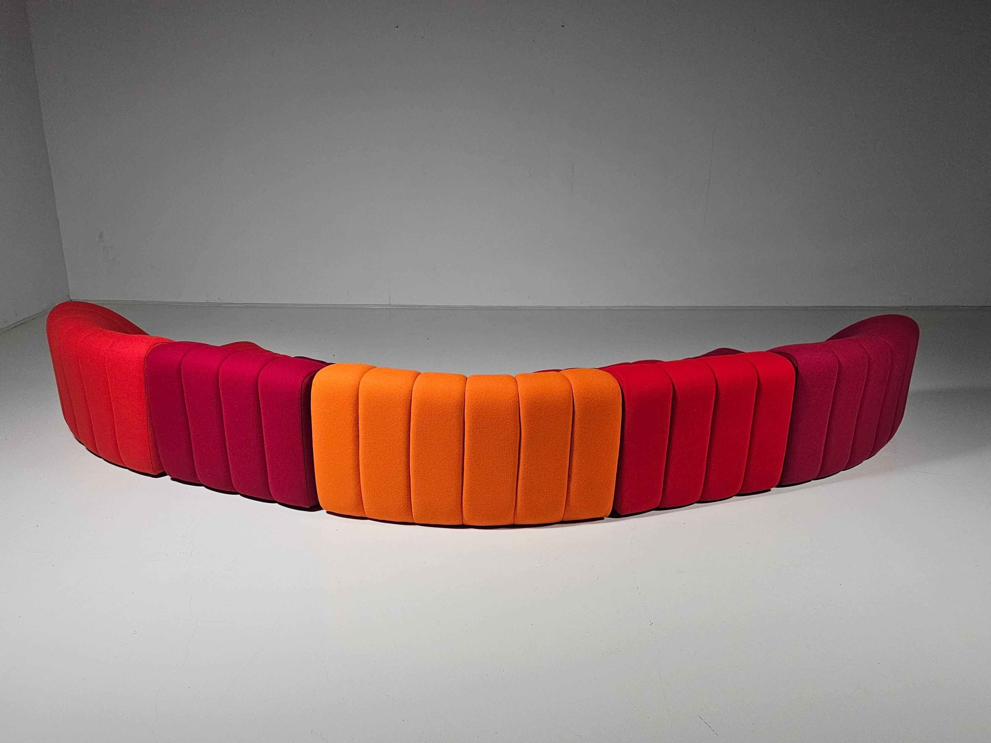 Kwok Hoi Chan 'Chromatic'  modular multi-color sofa, Steiner, 1970s For Sale 2