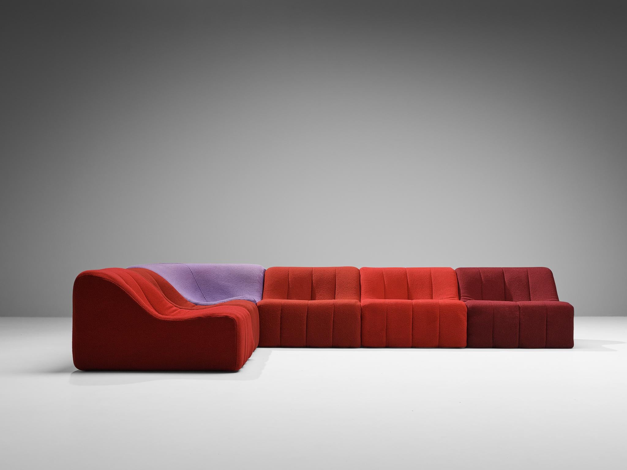 Kwok Hoi Chan for Steiner 'Chromatic' Modular Sofa in Red Purple Colors  In Good Condition For Sale In Waalwijk, NL