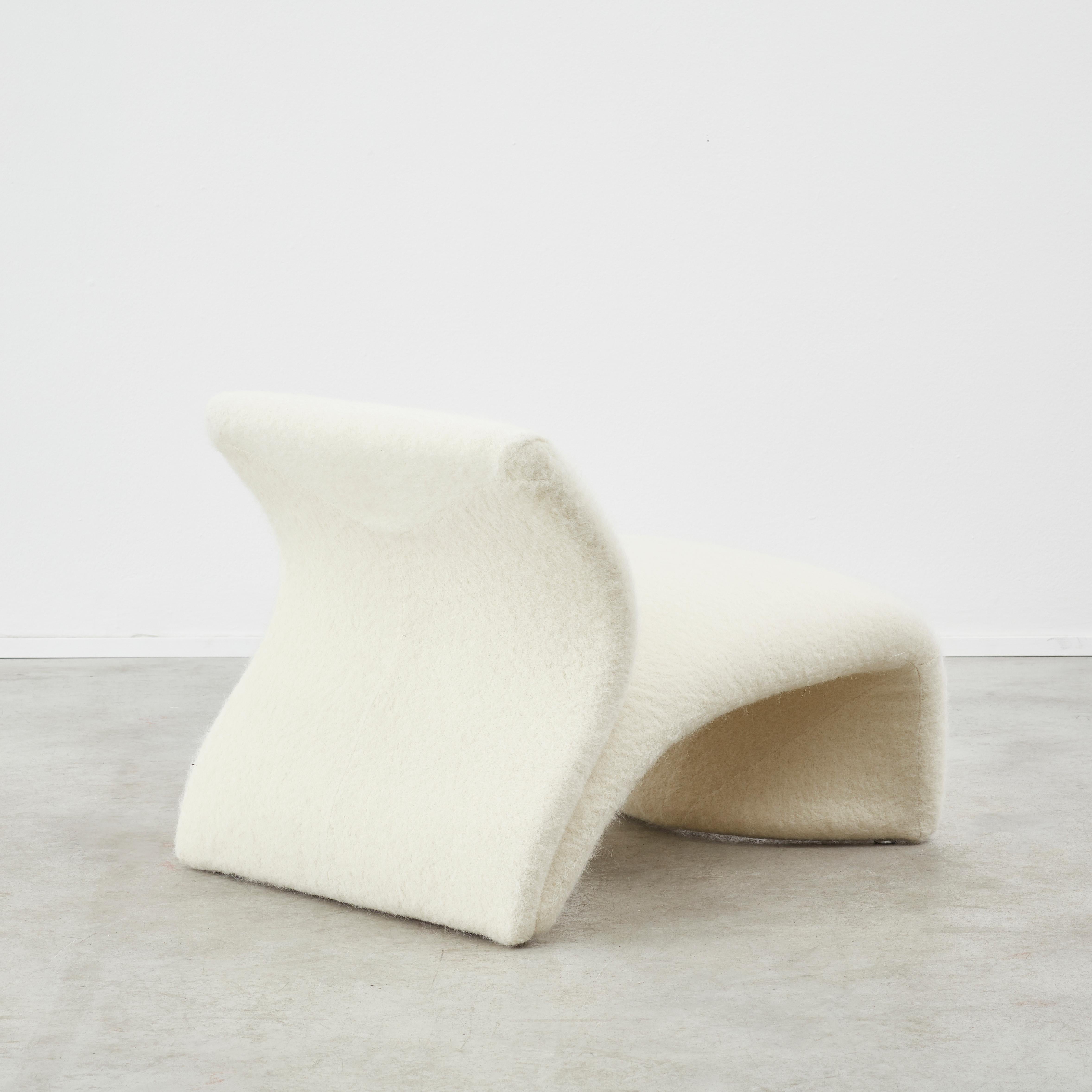 Kwok Hoï Chan Kaïdo chair for Steiner, France, 1968 In Excellent Condition For Sale In London, GB