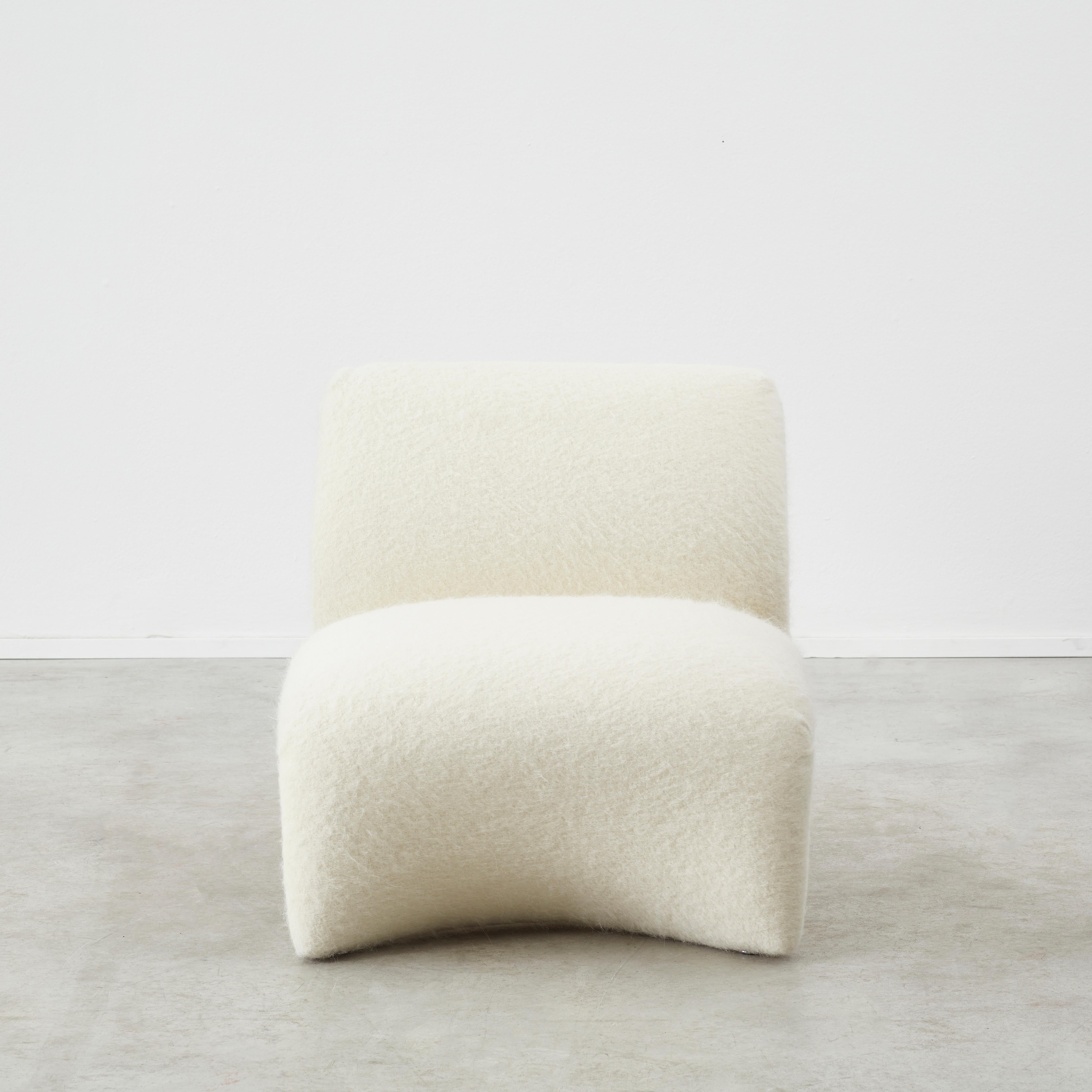 Mid-20th Century Kwok Hoï Chan Kaïdo chair for Steiner, France, 1968 For Sale