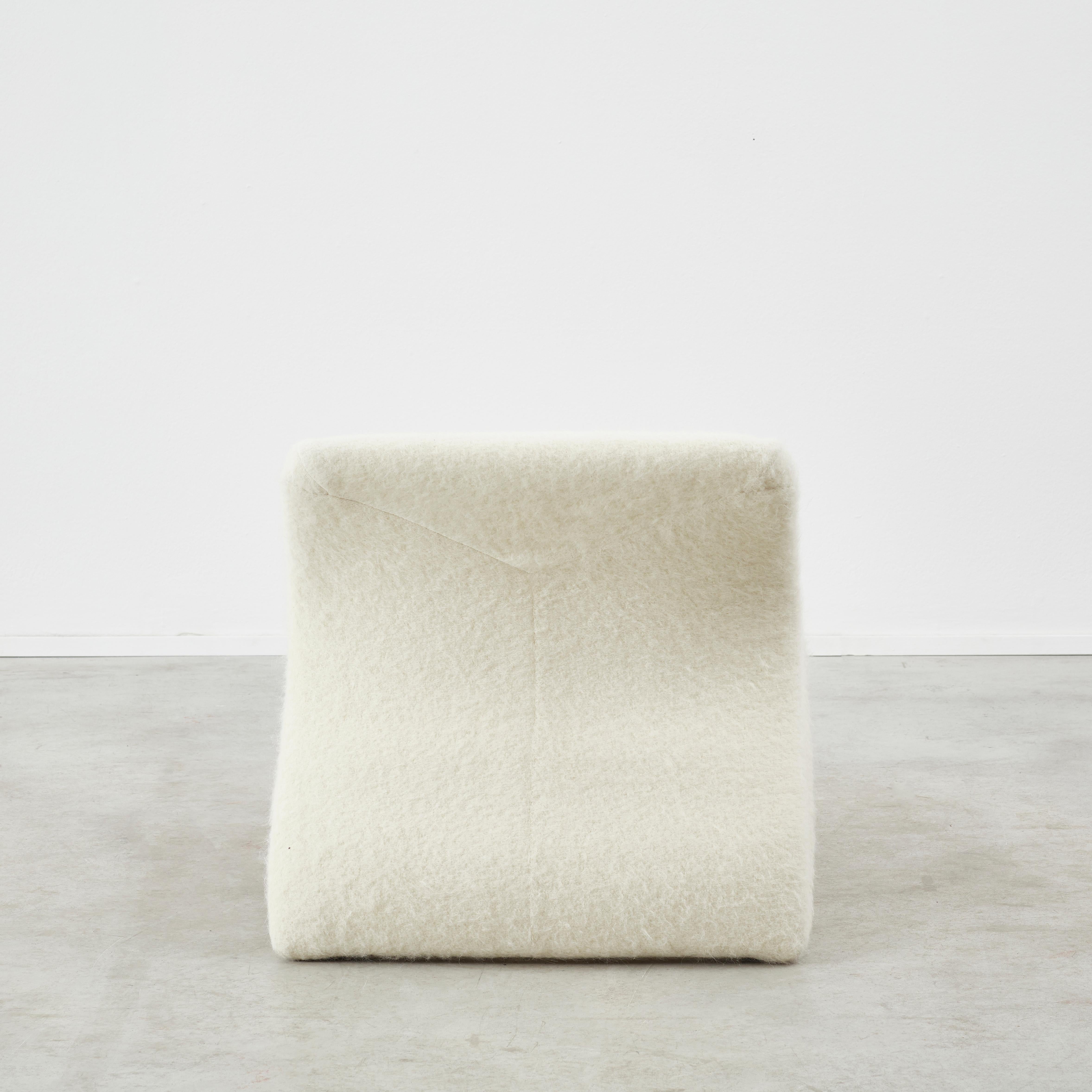 Mohair Kwok Hoï Chan Kaïdo chair for Steiner, France, 1968 For Sale