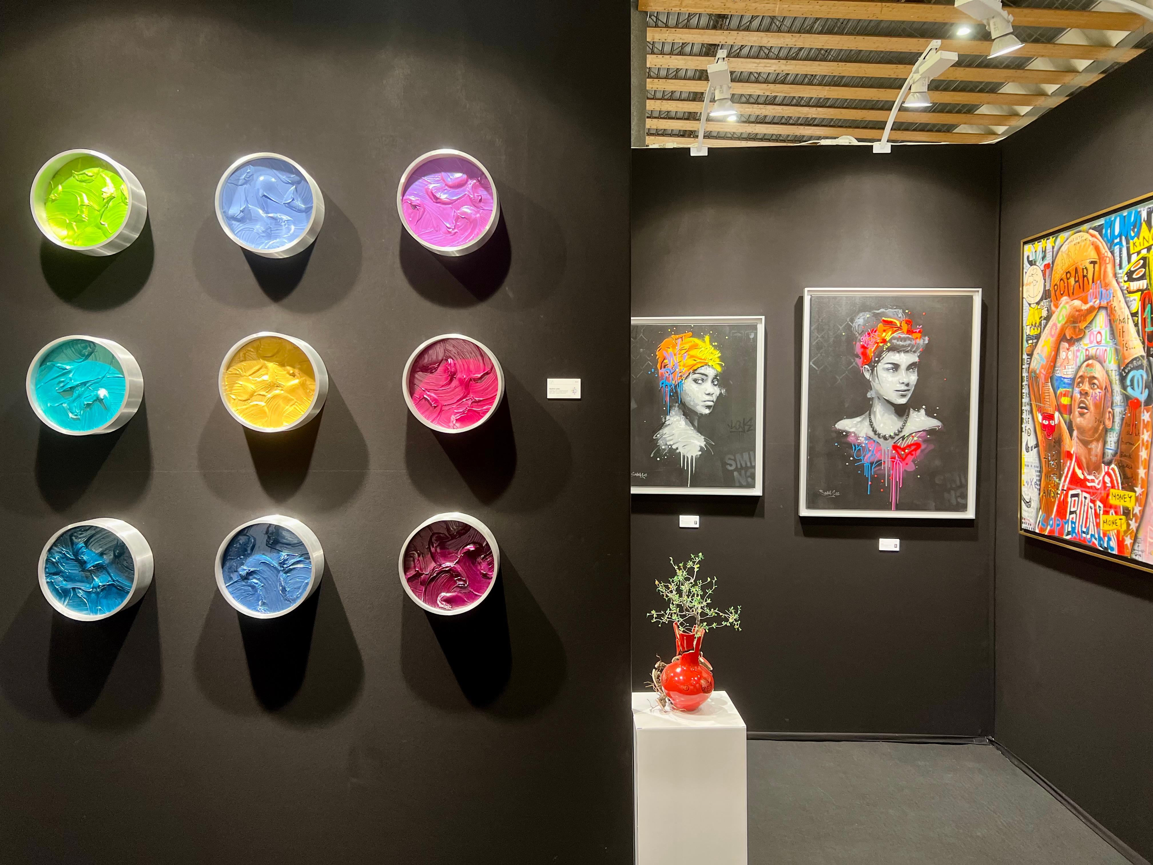 Perlmuttwelle - Weiß (Abstrakt), Painting, von KX2: Ruth Avra + Dana Kleinman