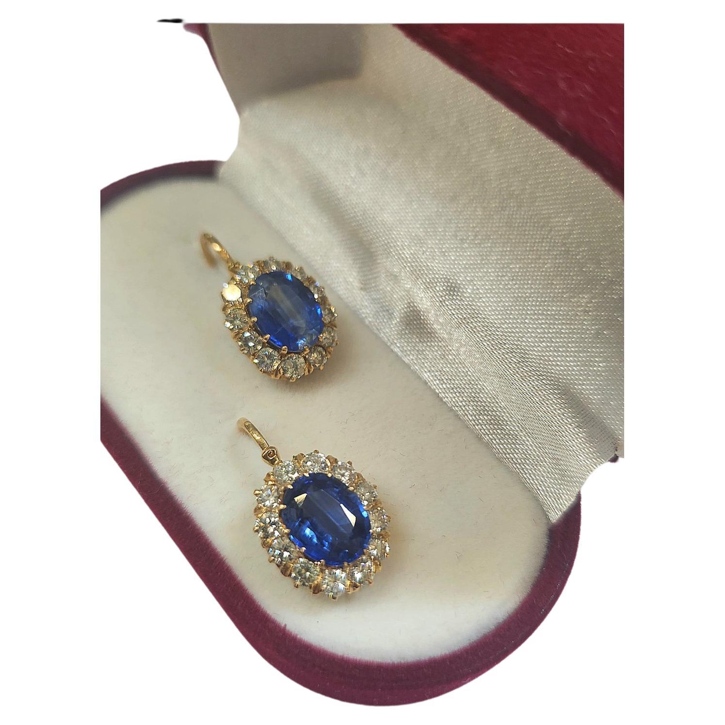 Kyanite And Old Mine Cut Diamond Earrings In Good Condition For Sale In Cairo, EG