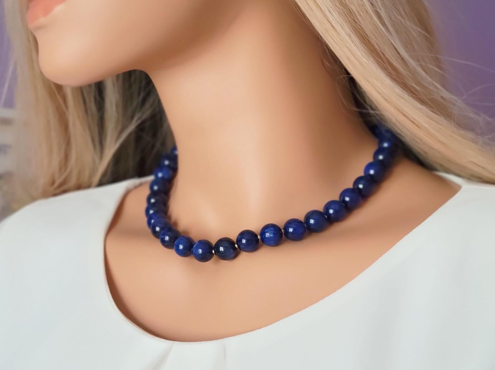 Collier de perles Kyanite  Pour femmes en vente