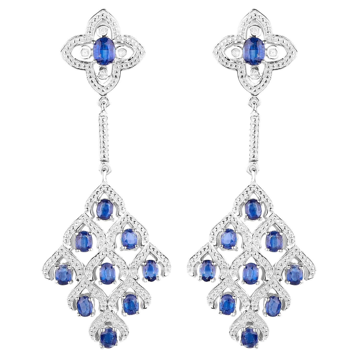 Orecchini lampadario in kyanite con topazio bianco da 5,6 carati in argento placcato in rodio