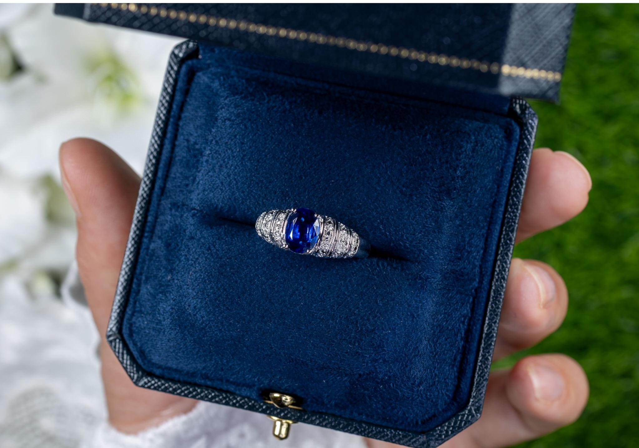 Anello di kianite da 1,39 carati in argento sterling In condizioni ottime in vendita a Aliso Viejo, CA