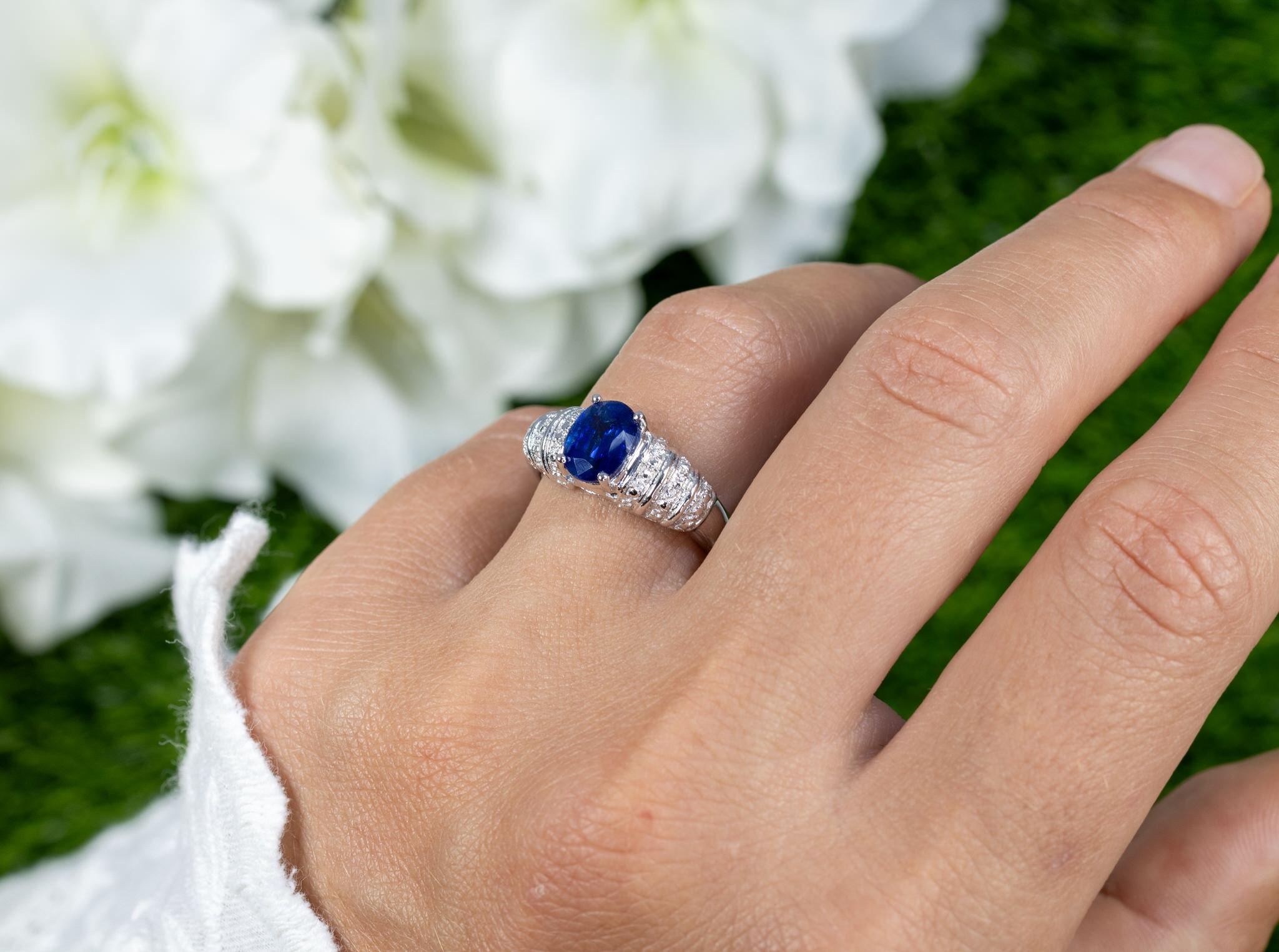 Anello di kianite da 1,39 carati in argento sterling in vendita 2