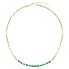 Collar de eslabones de oro amarillo de 14K con cianita de 3,34 ct, zafiros y esmeraldas