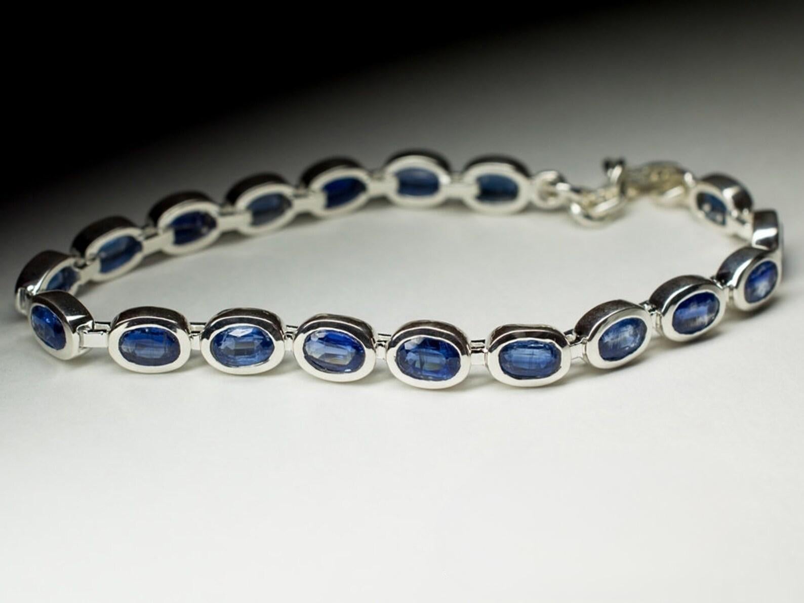 Kyanite Silver Bracelet 18 Fancy Oval Cut Adjustable Deep Blue Nepali Gemstone In New Condition In Berlin, DE
