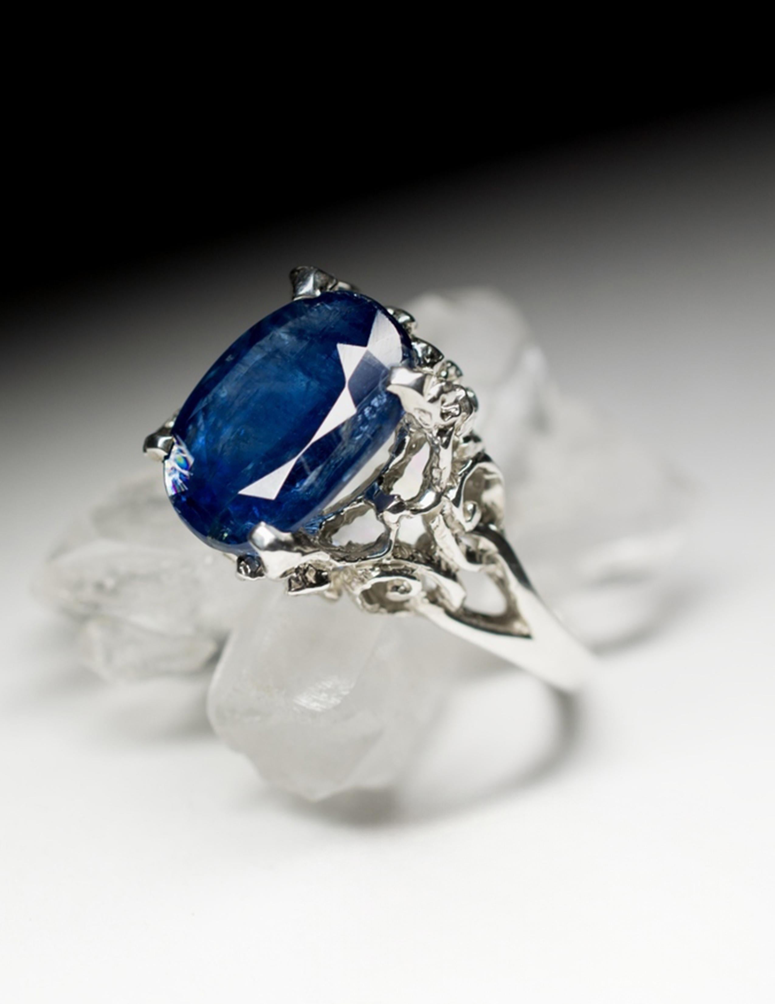 Anello d'argento con kianite Fancy Oval Dark Blue Brunnera Flower Gemstone Vintage in vendita 3