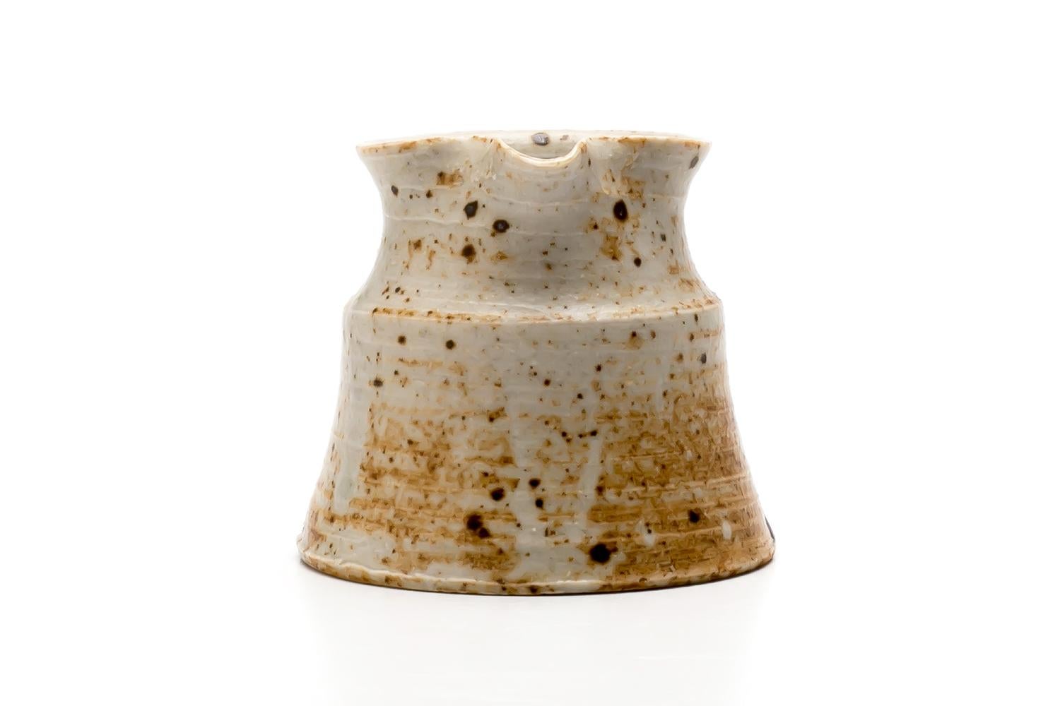 Kyllikki Salmenhaara / Milchkännchen / Arabia Art Department 1950er Jahre (Skandinavische Moderne) im Angebot