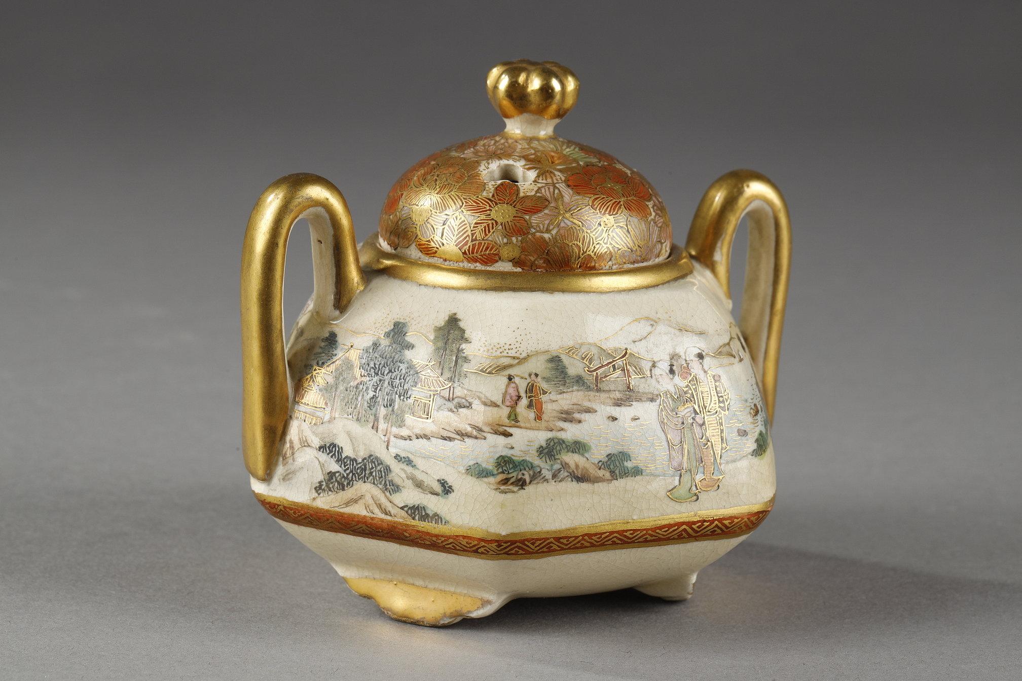 Porcelaine Théière et brûleur de parfum Kyo Satsuma de Kinkozan Kyoto en vente