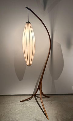 Lampada da terra Kyoto in noce nero di Michael Wilson