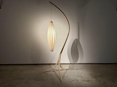 Kyoto bleached mahagoni stehlampe von Michael Wilson