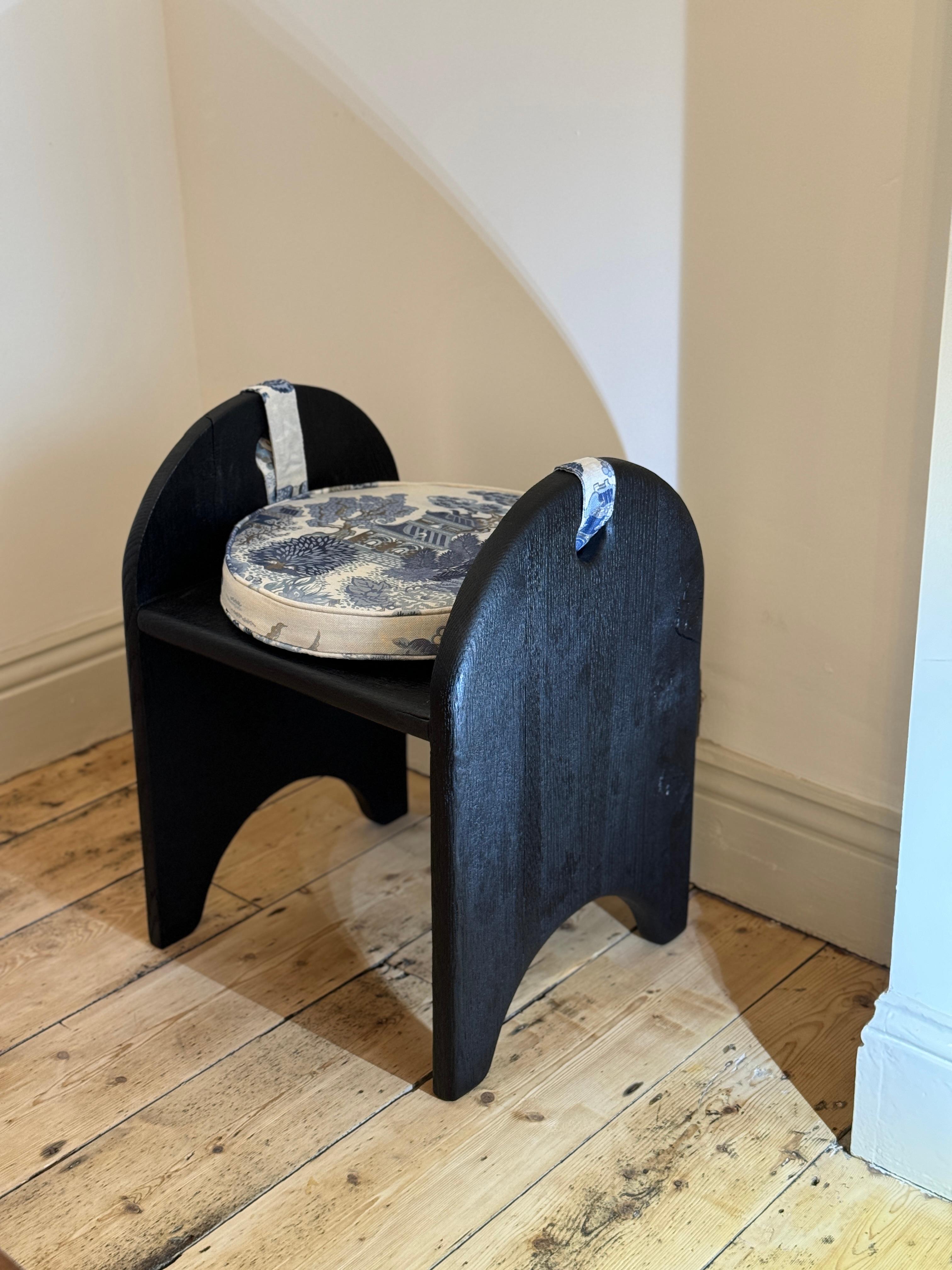 Tabouret Oak Charred lin en vente 7