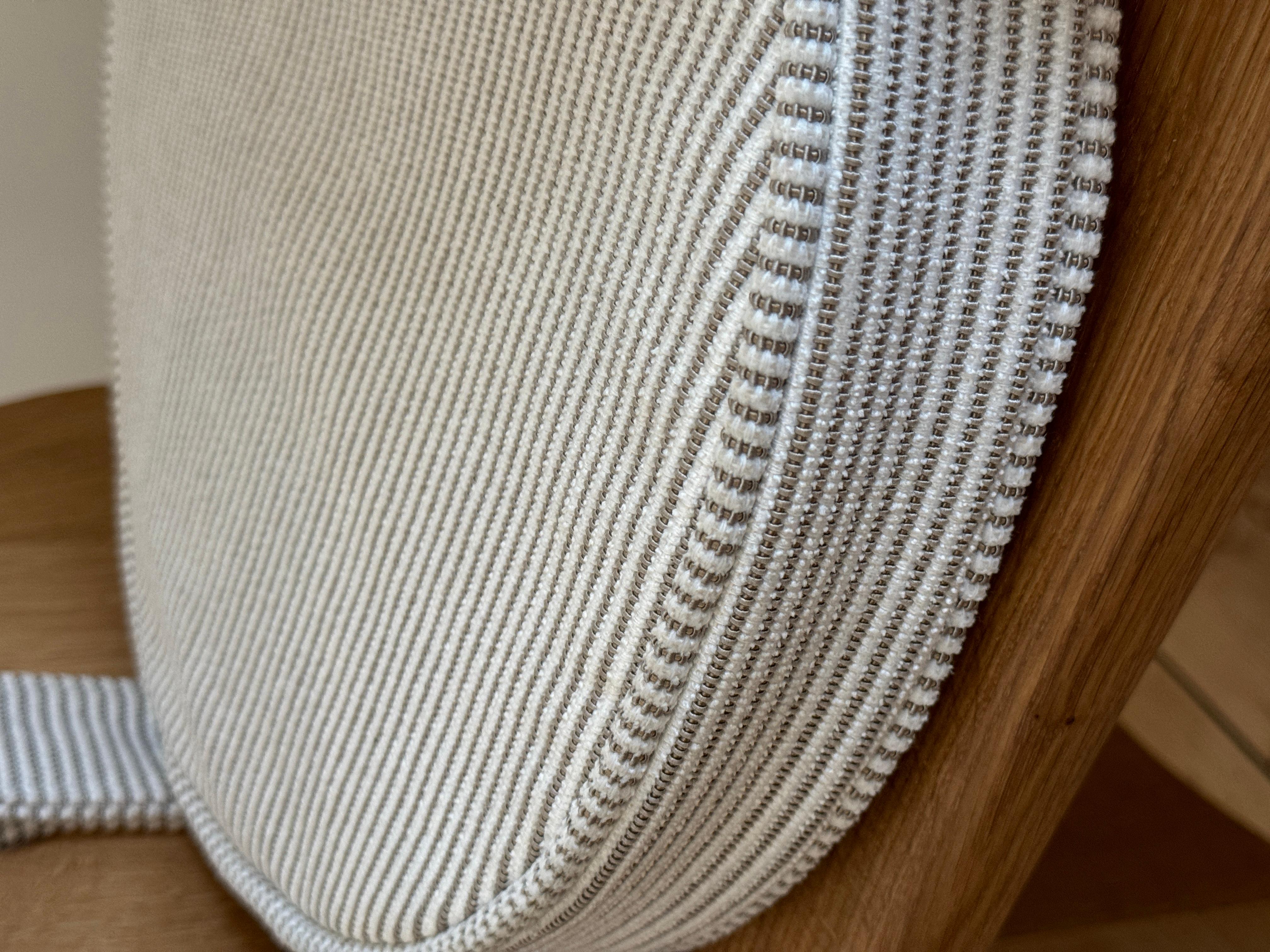 Sgabello Oak in lino in vendita 8