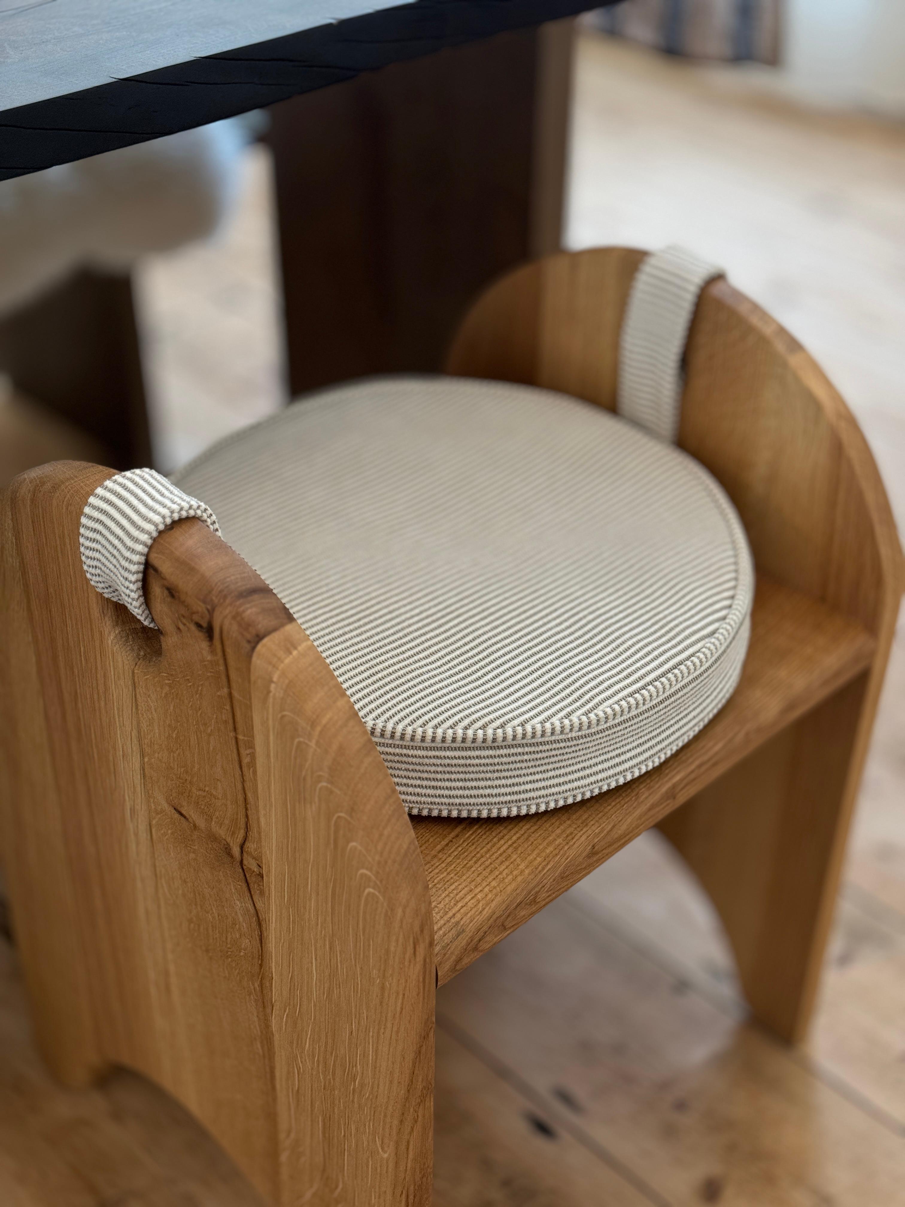 Sgabello Oak in lino In condizioni Nuovo in vendita a Plymouth, GB
