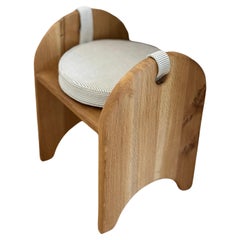 Sgabello Oak in lino