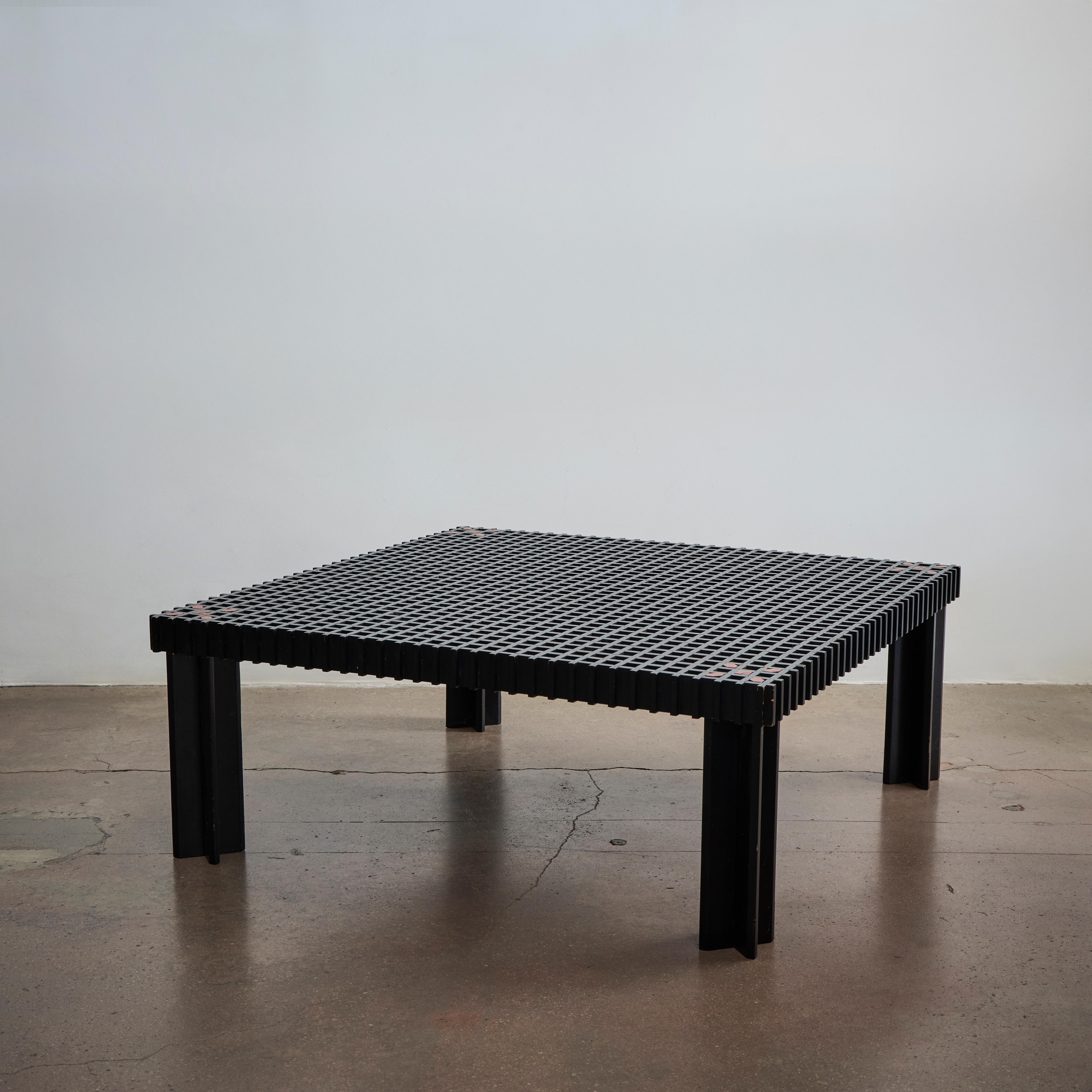 Mesa Kyoto de Gianfranco Frattini y Pierluigi Ghianda en Bastante bueno estado para la venta en Los Angeles, CA