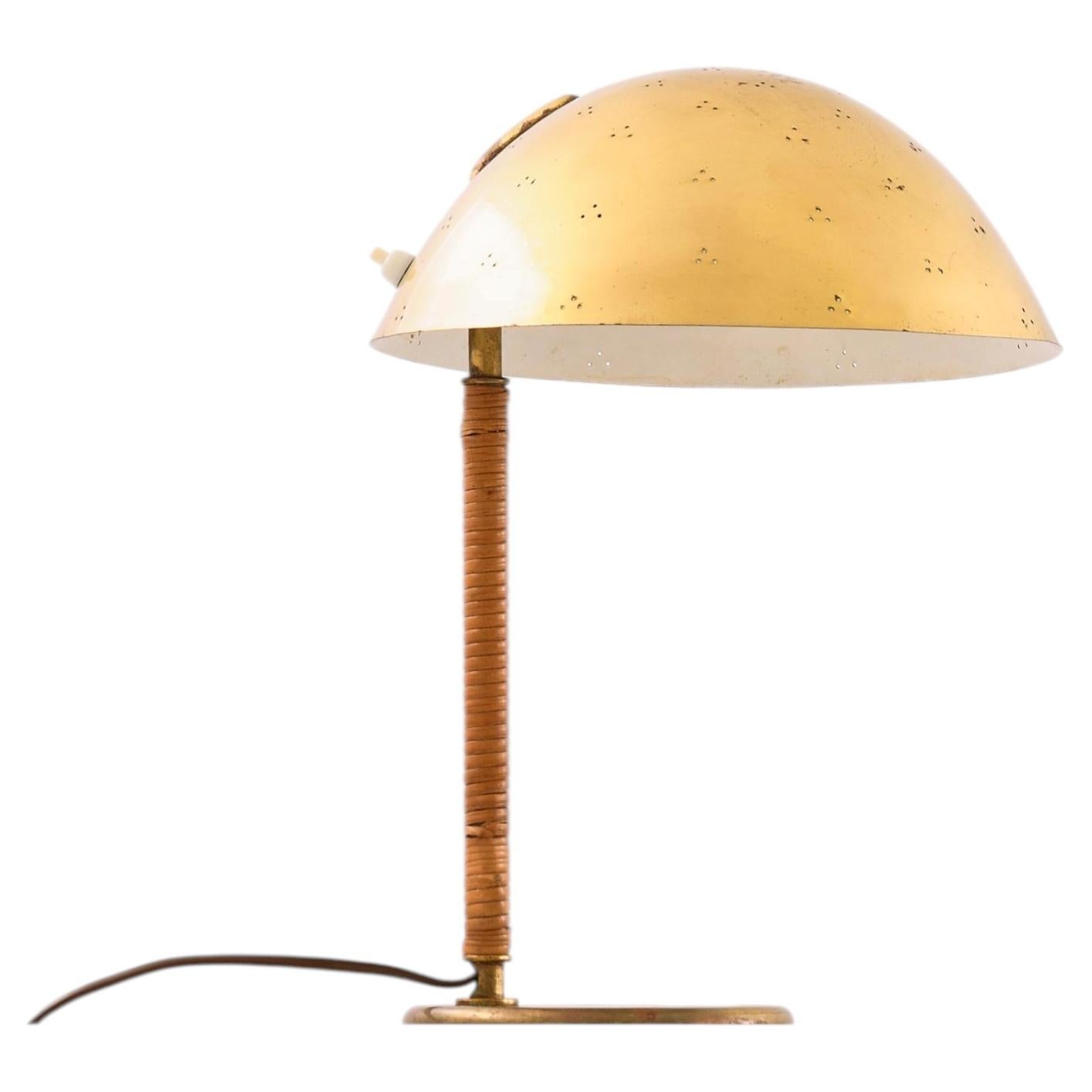 Lampe de table Kypärä par Paavo Tynell, années 1940