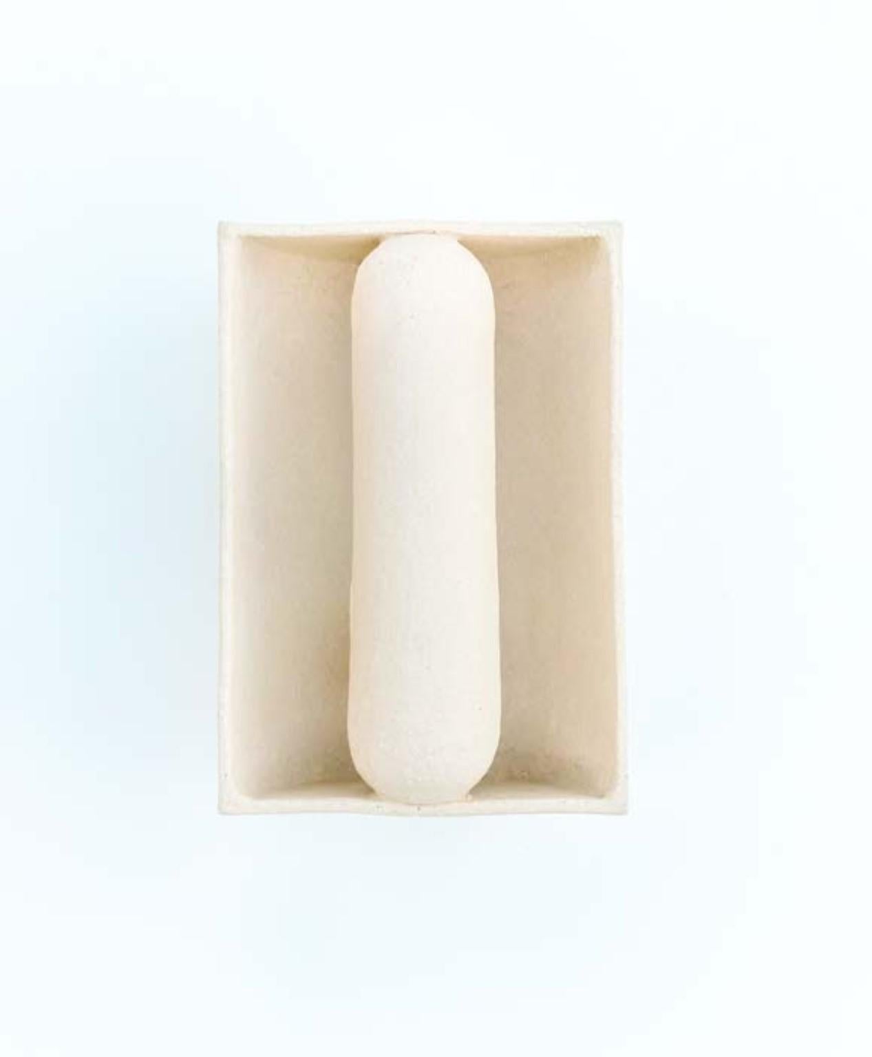 Kyrtos wall light by Lisa Allegra
Dimensions: W 32 x D 14 x H 22 cm
Materials: Clay


Born in 1986 in Paris, Lisa Allegra has earned in 2010 a degree in furniture design from the École Supérieure des Arts Décoratifs. She has worked for Tsé&Tsé
