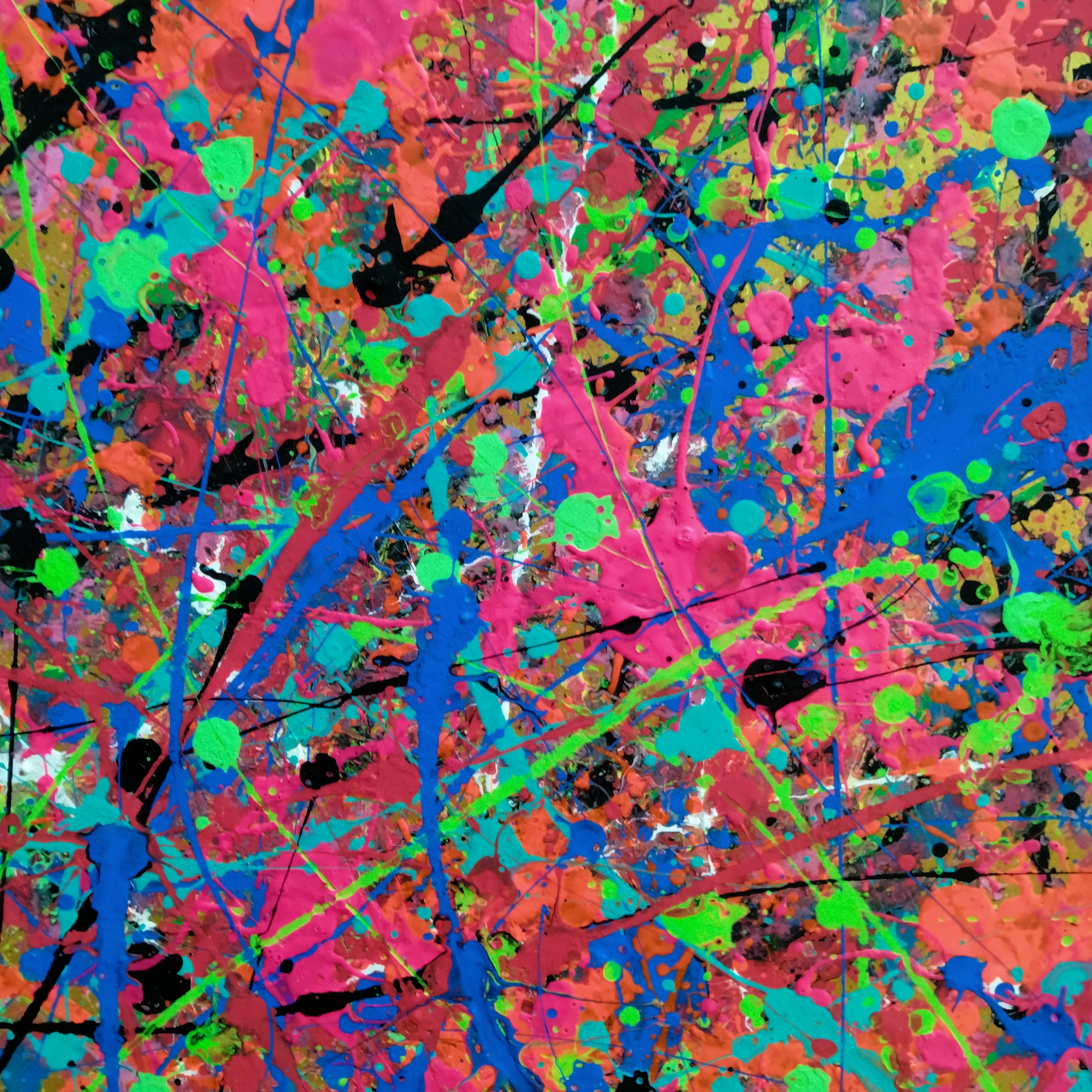 Pollock-Osterei 
    Diese Serie ist den ukrainischen Ostereiern - Pysankas - gewidmet. Die ukrainische Pysanka ist ein Symbol, das alle Teile unseres Landes vereint. Und es spielt eine wichtige Rolle, denn die Idee dieses Attributs und die Bilder,