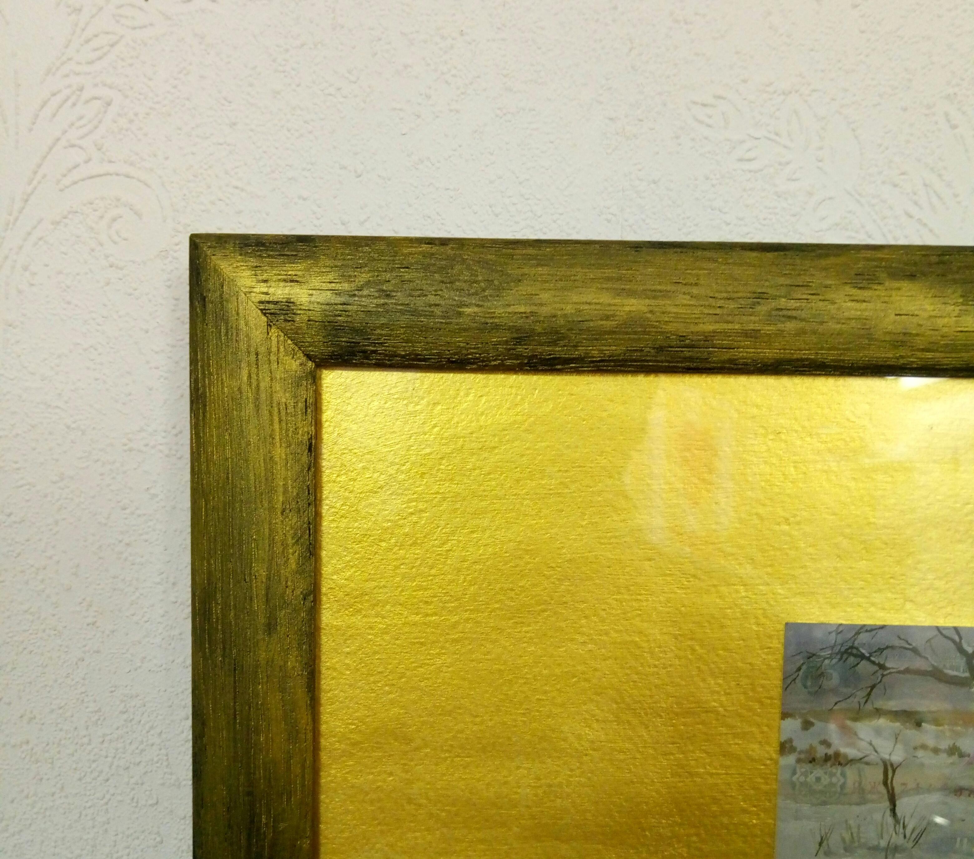      El invierno ucraniano es una época mágica en Ucrania.
El cuadro está representado en el billete ucraniano de 5 hryvnia. El marco es de roble y plexiglás.
Comprando arte ucraniano de artistas ucranianos, ¡darás a otros la oportunidad de