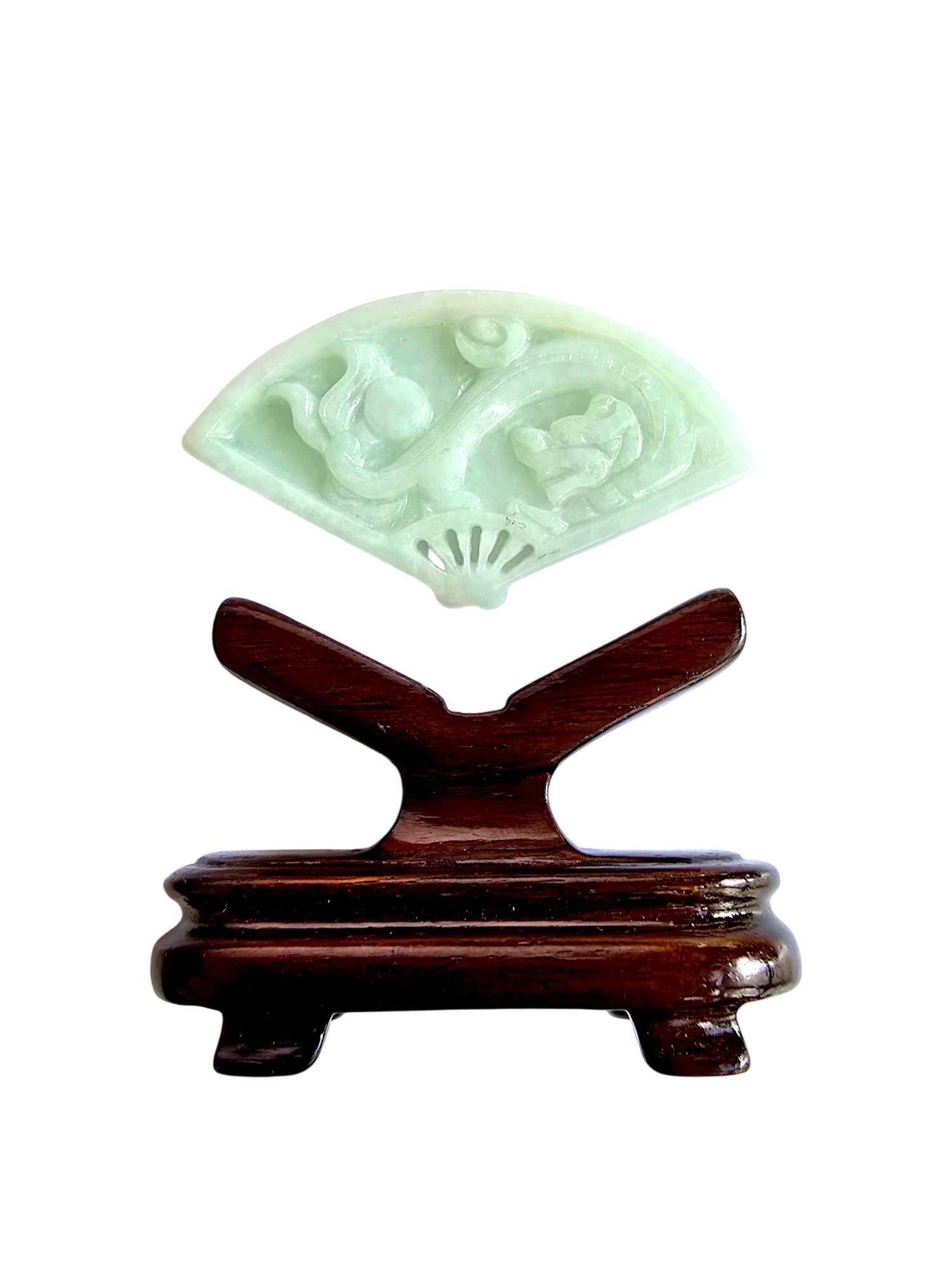 Kyushu Carved Dragon Burmese Green A-Jadeite Fan Ornament Showpiece with Stand For Sale 2