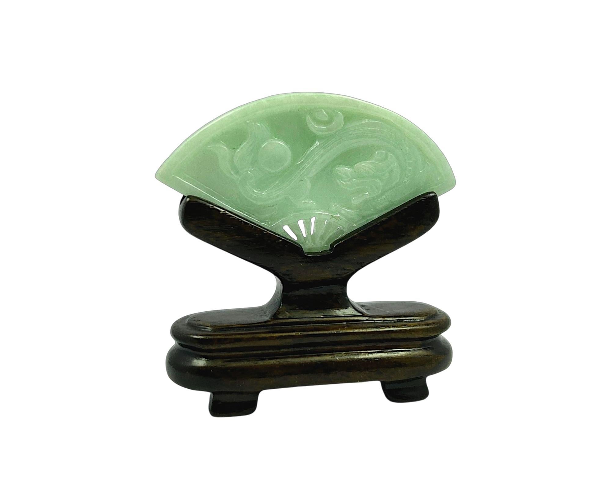 Kyushu Carved Dragon Burmese Green A-Jadeite Fan Ornament Showpiece with Stand For Sale 4
