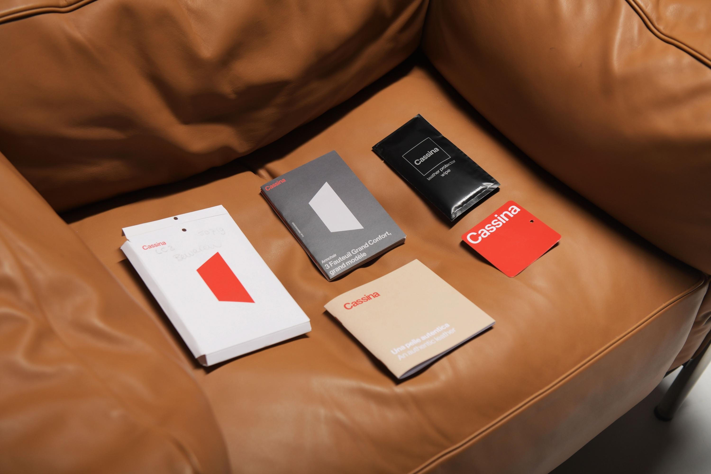 LC 3 Grand Confort by Le Corbusier, Pierre Jeanneret, Perriand for CASSINA 3