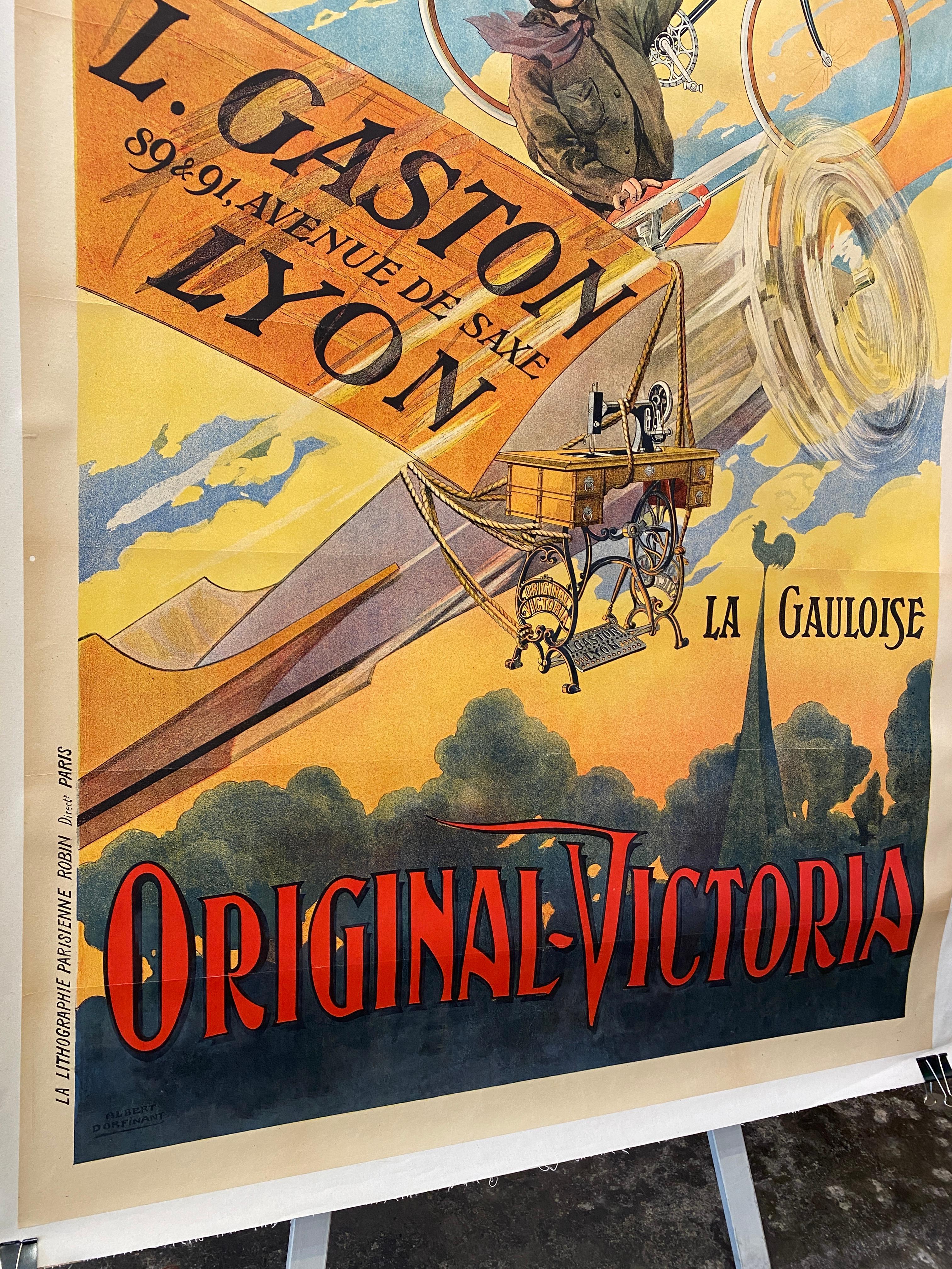 L. Gaston Lyon 'ORIGINAL VICTORIA' Máquina de Coser Cartel Vintage, circa. 1914 Francés en venta