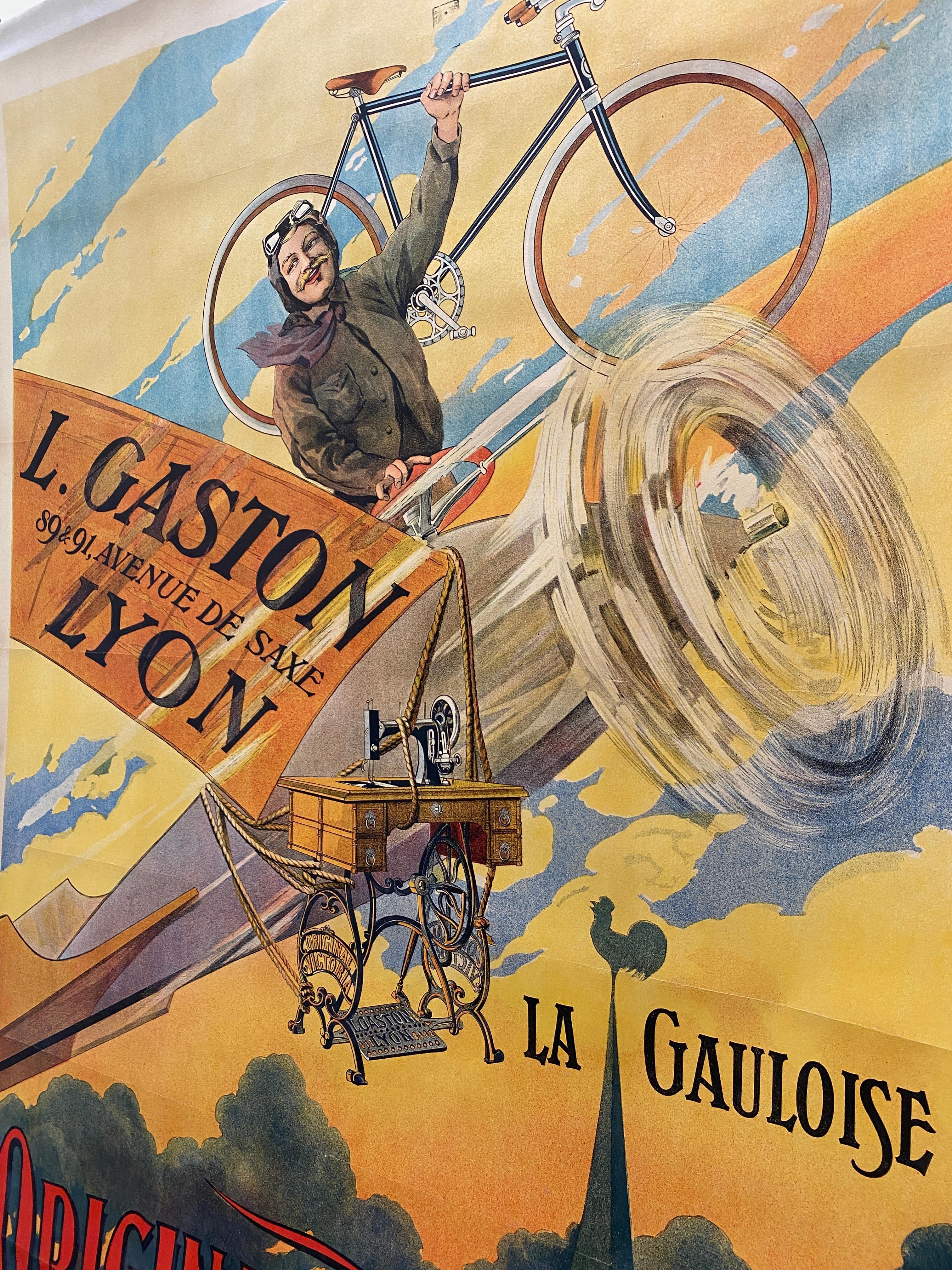 L. Gaston Lyon 'ORIGINAL VICTORIA' Máquina de Coser Cartel Vintage, circa. 1914 en Bueno estado para la venta en Melbourne, Victoria