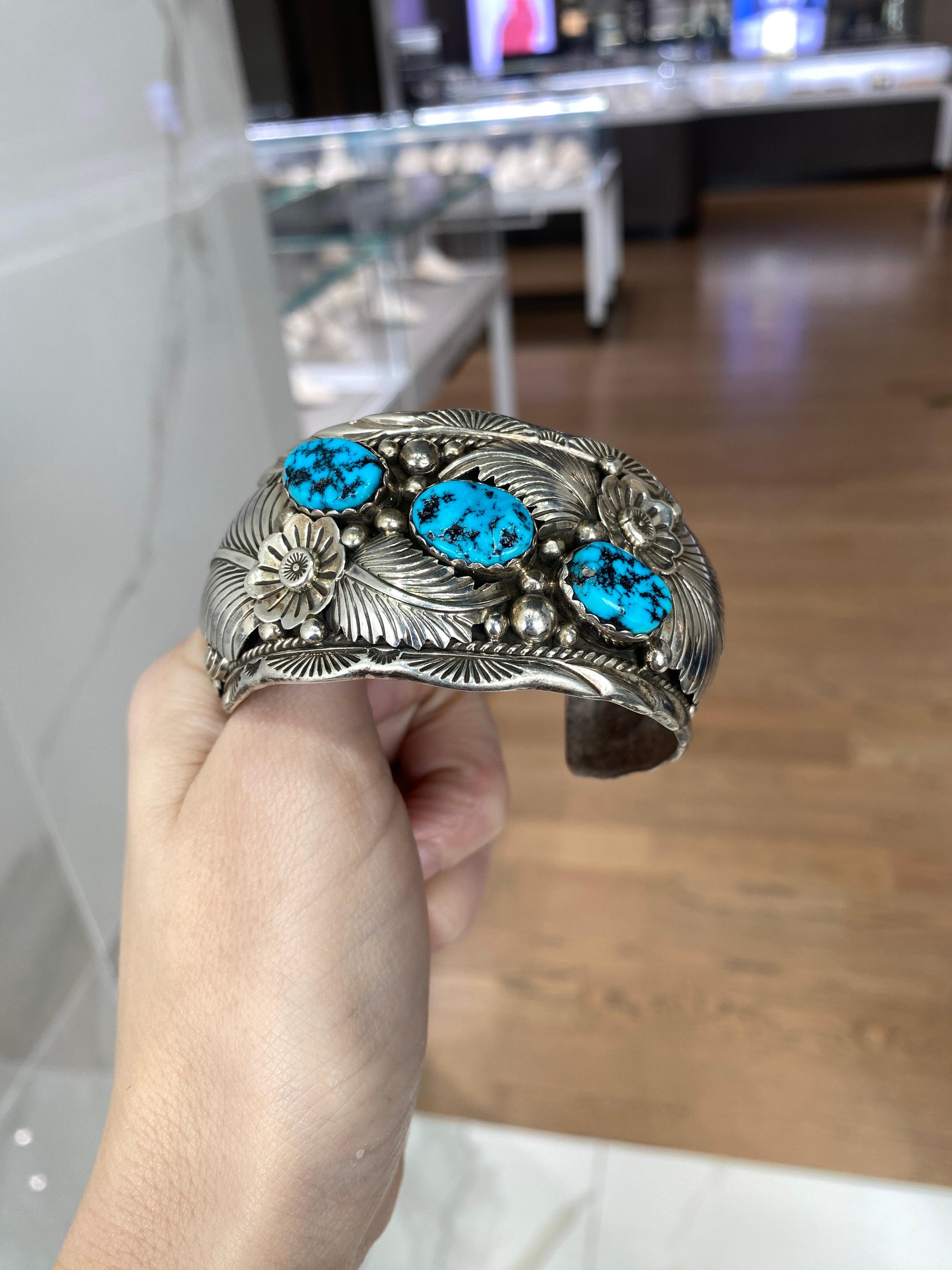 Women's or Men's L. Hildreth Turquoise Floral Sterling Silver Cuff For Sale