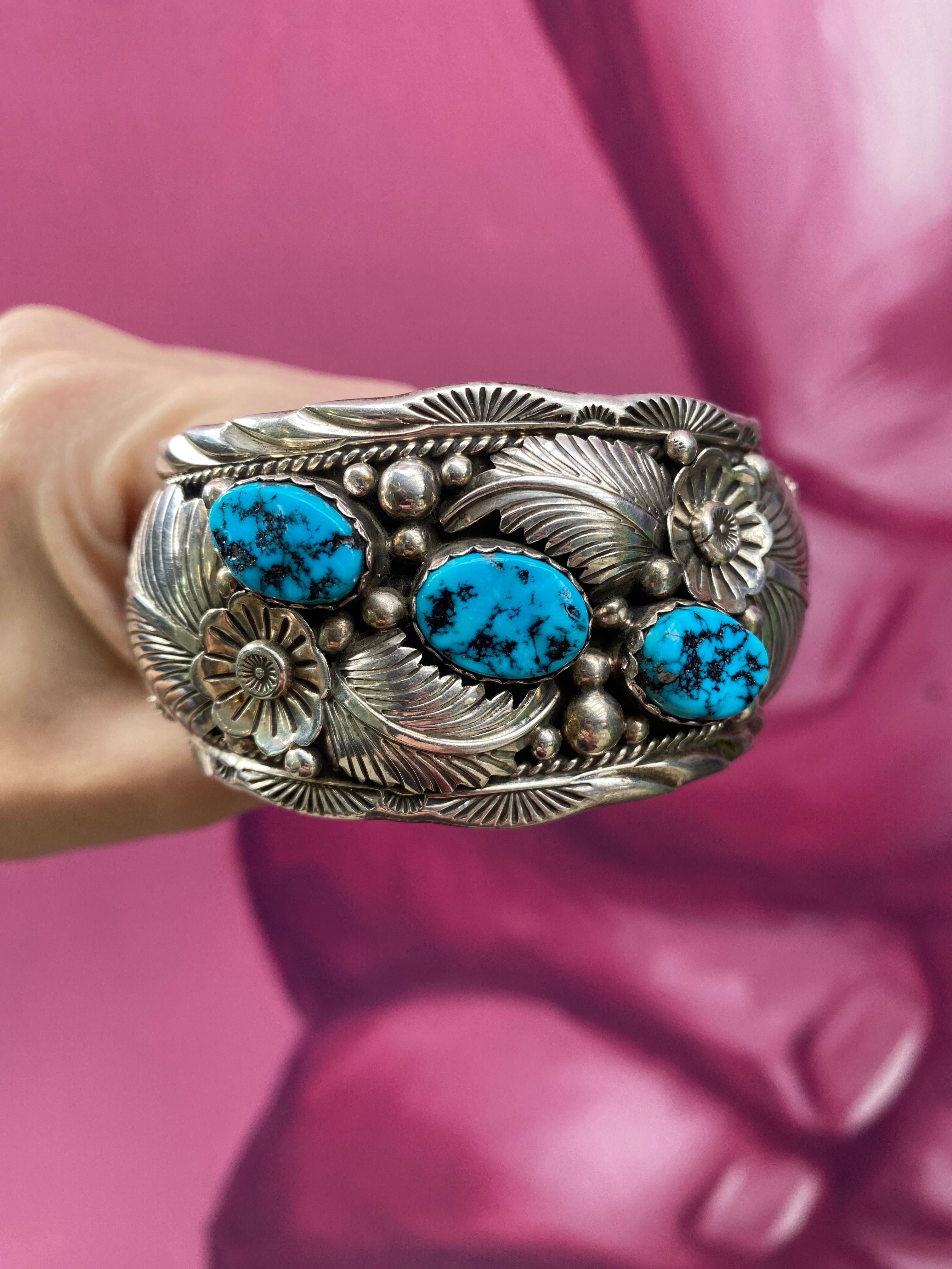 L. Hildreth Turquoise Floral Sterling Silver Cuff For Sale 4