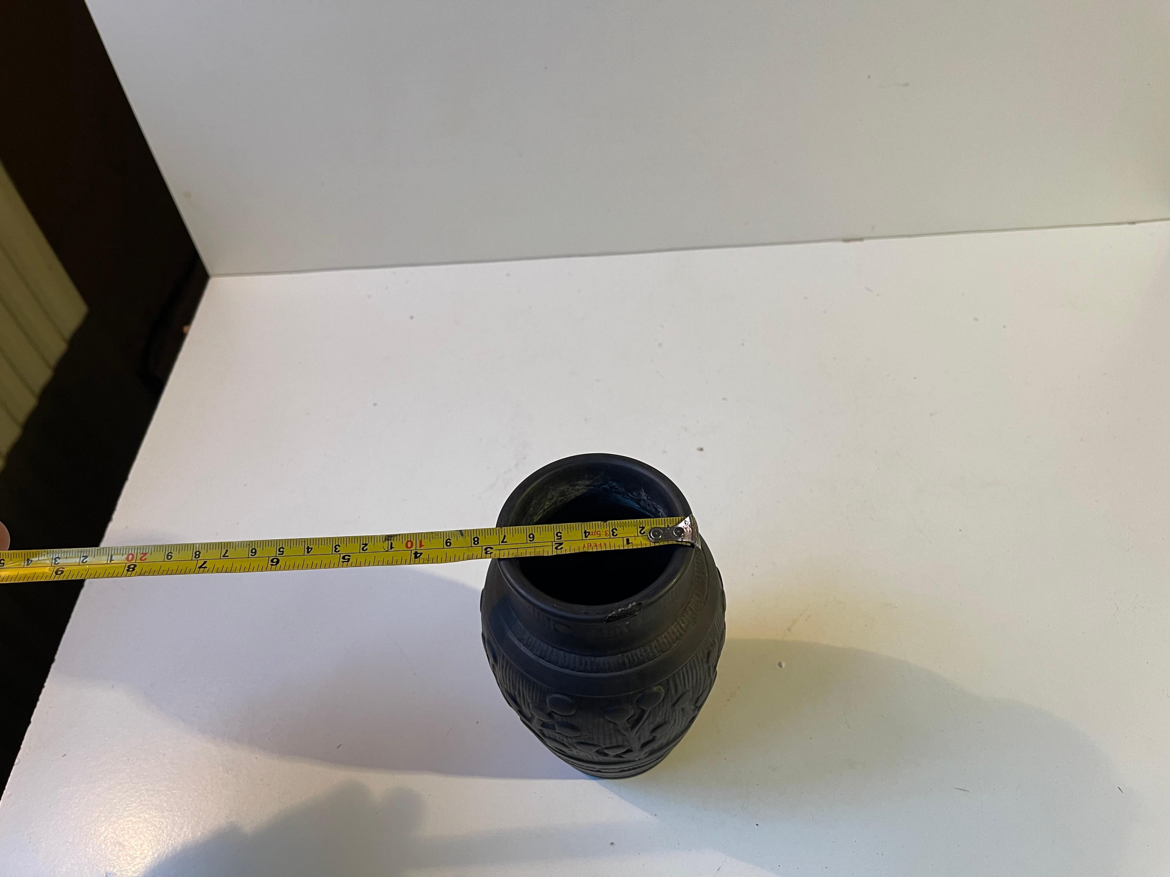 L. Hjorth Black Jugend Terracotta Vase in the style of Thorvald Bindesbøll, 1890 For Sale 1